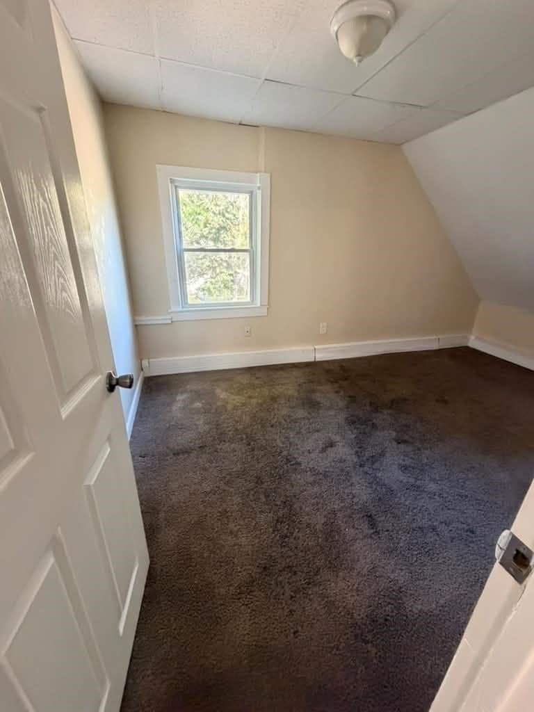 Single Family Residence at 17 Gage St, Fitchburg MA 01420, photo 6 of 12