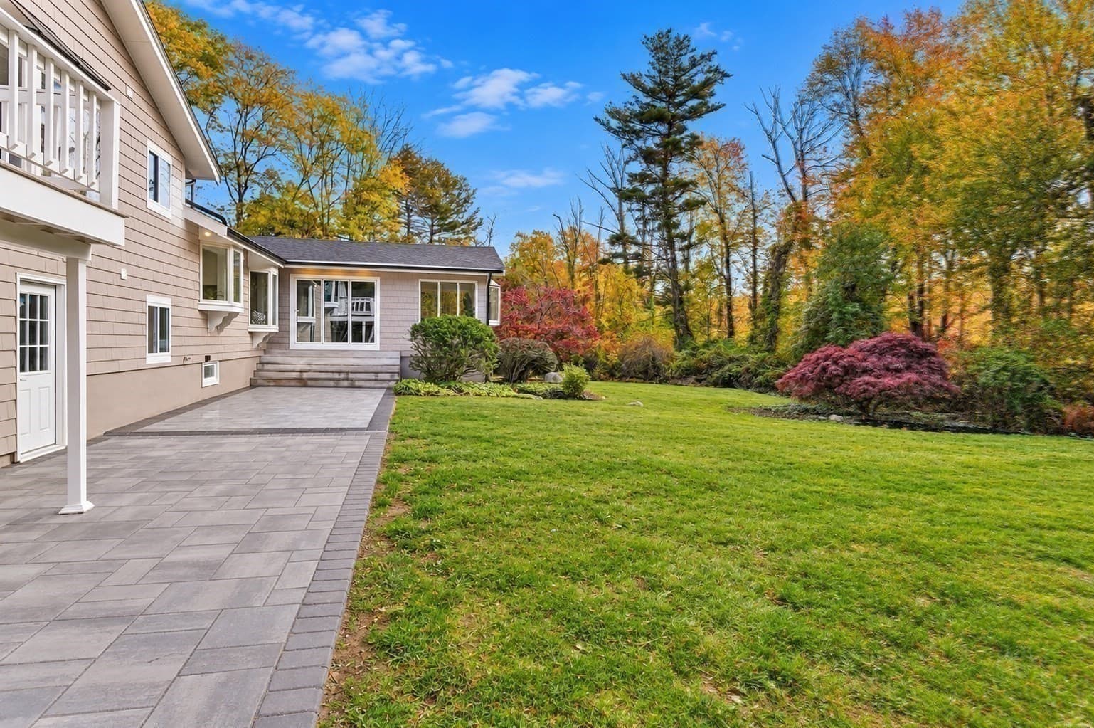 Single Family Residence at 34 Morningside Lane, Lincoln MA 01773, photo 32 of 33