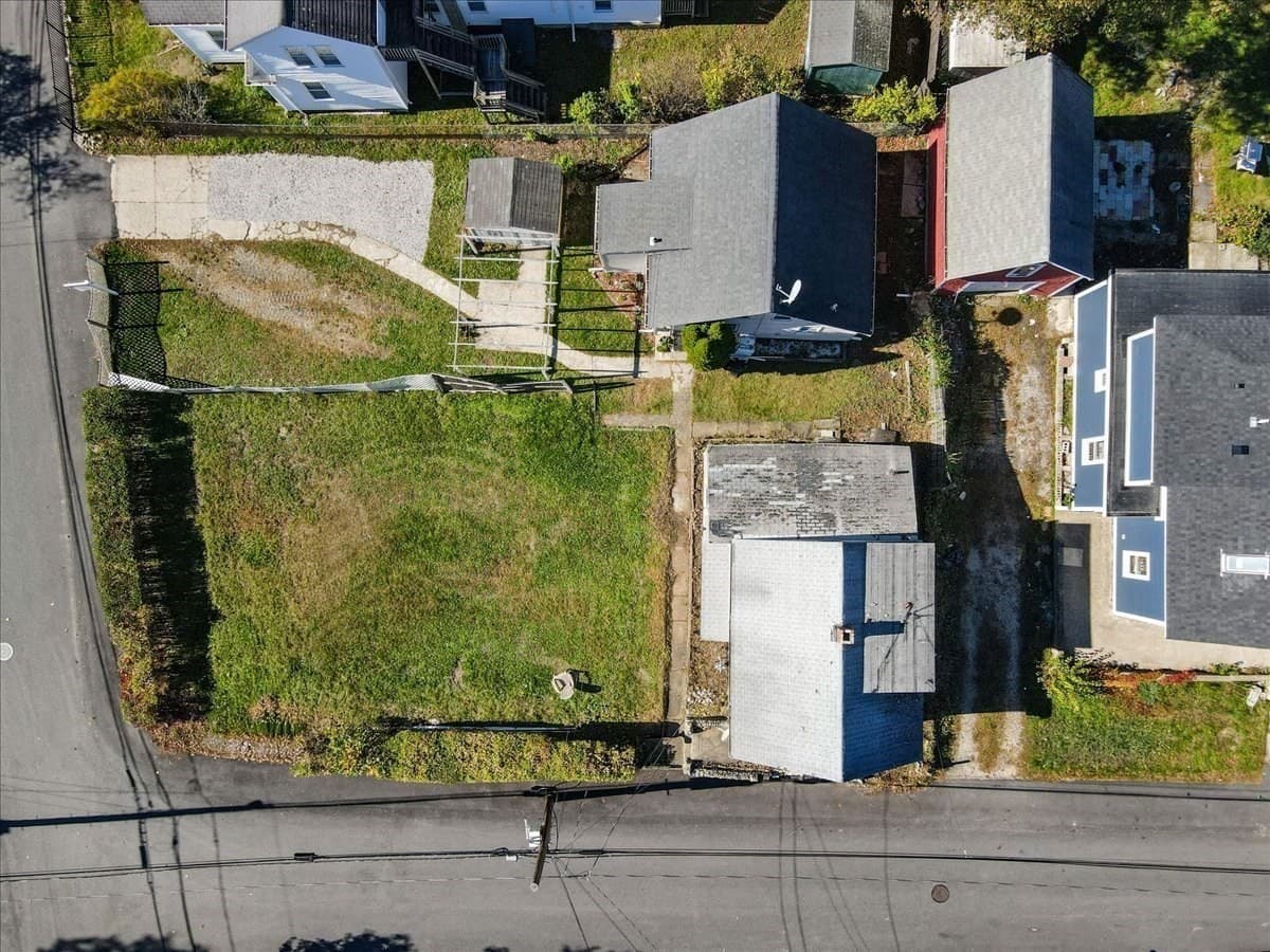 Single Family Residence at 35 School St, Weymouth MA 02189, photo 32 of 34