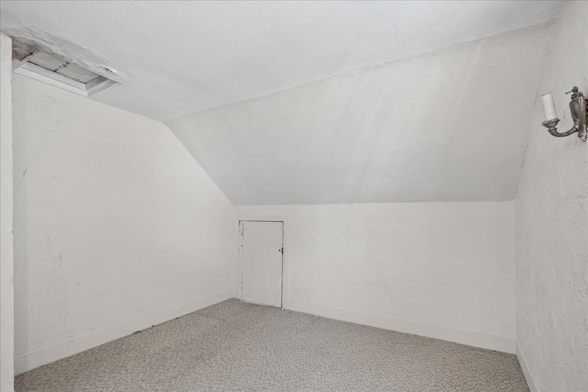 Single Family Residence at 35 School St, Weymouth MA 02189, photo 24 of 34