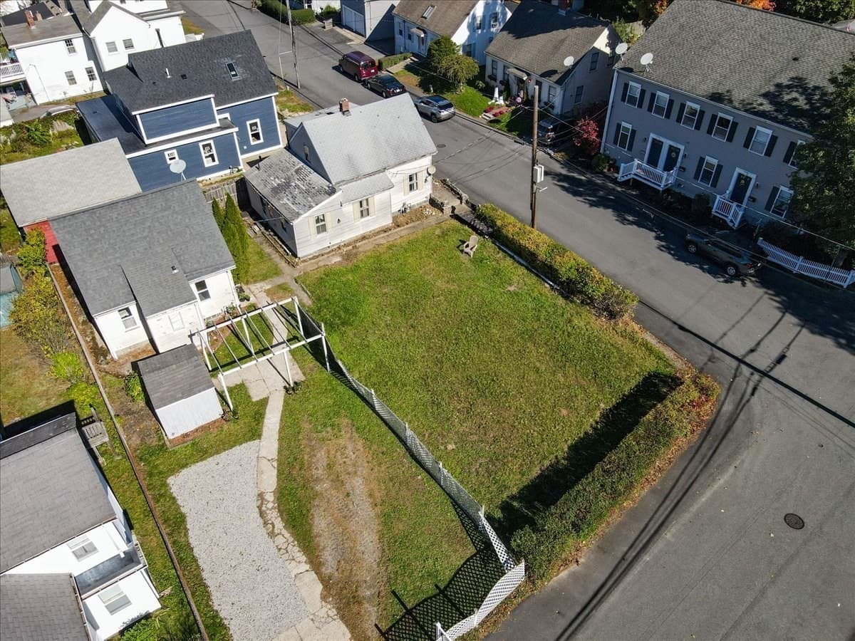 Single Family Residence at 35 School St, Weymouth MA 02189, photo 31 of 34
