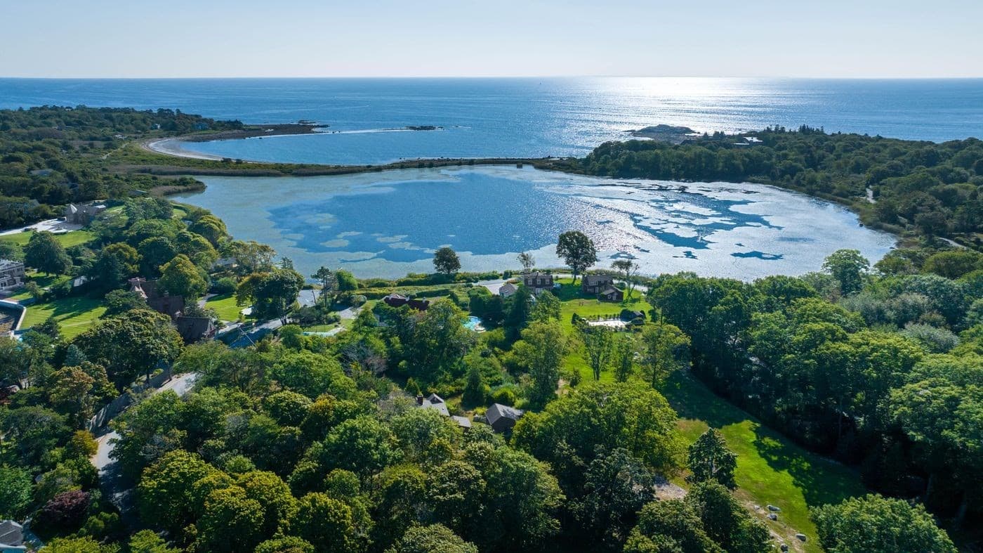 Single Family Residence at 64 Eastern Point Blvd, Gloucester MA 01930, photo 5 of 35