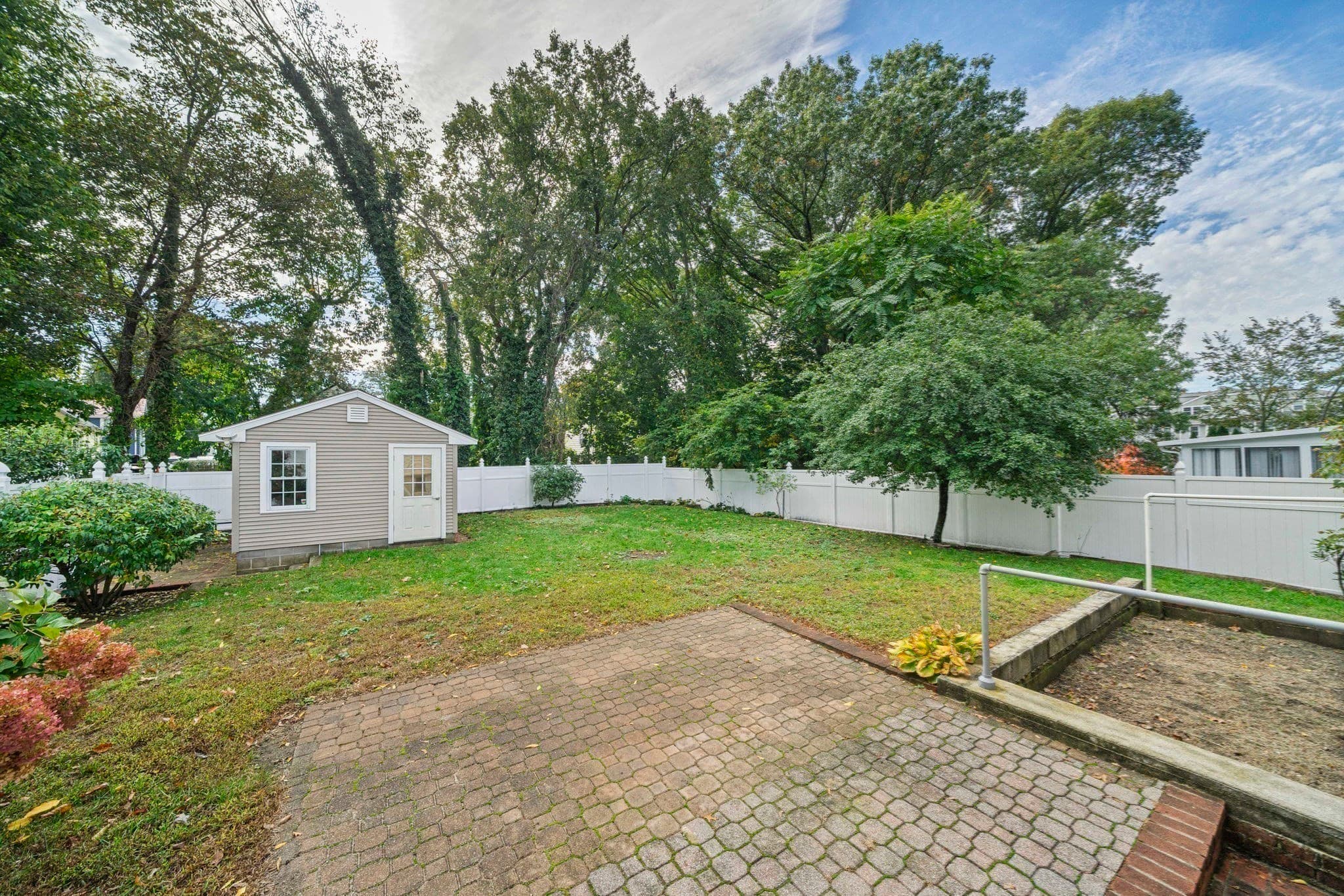 Single Family Residence at 10 Ellswood Street, Boston MA 02132, photo 23 of 27