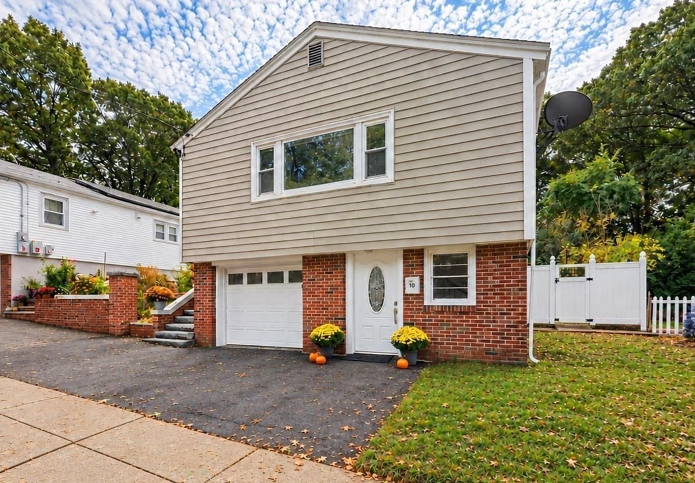 10 Ellswood Street, Boston MA 02132