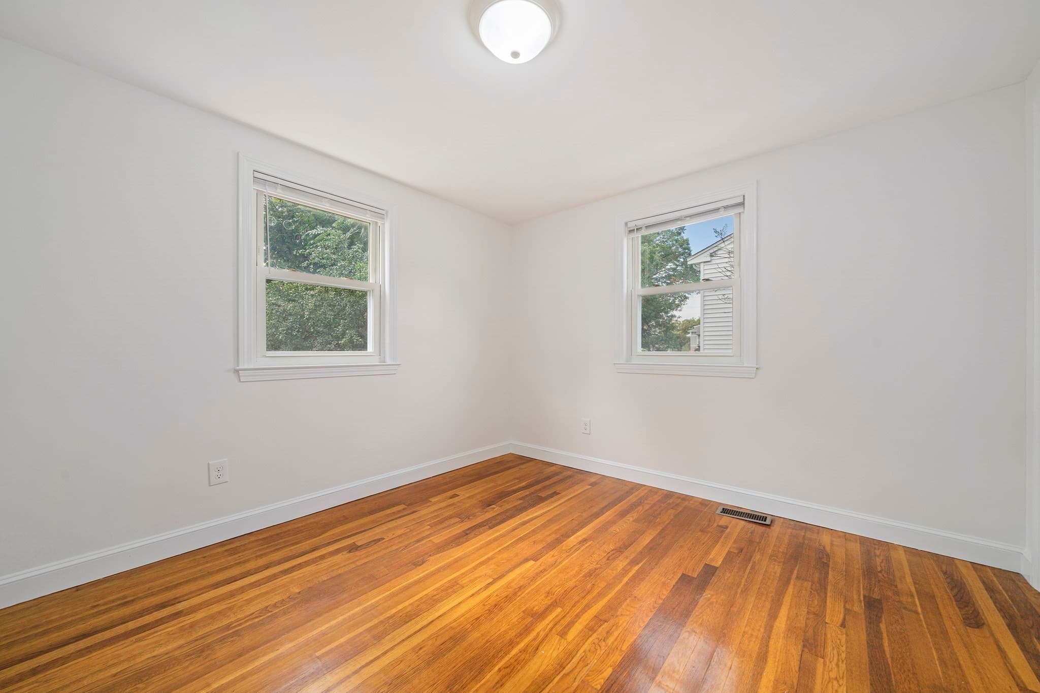 Single Family Residence at 10 Ellswood Street, Boston MA 02132, photo 18 of 27