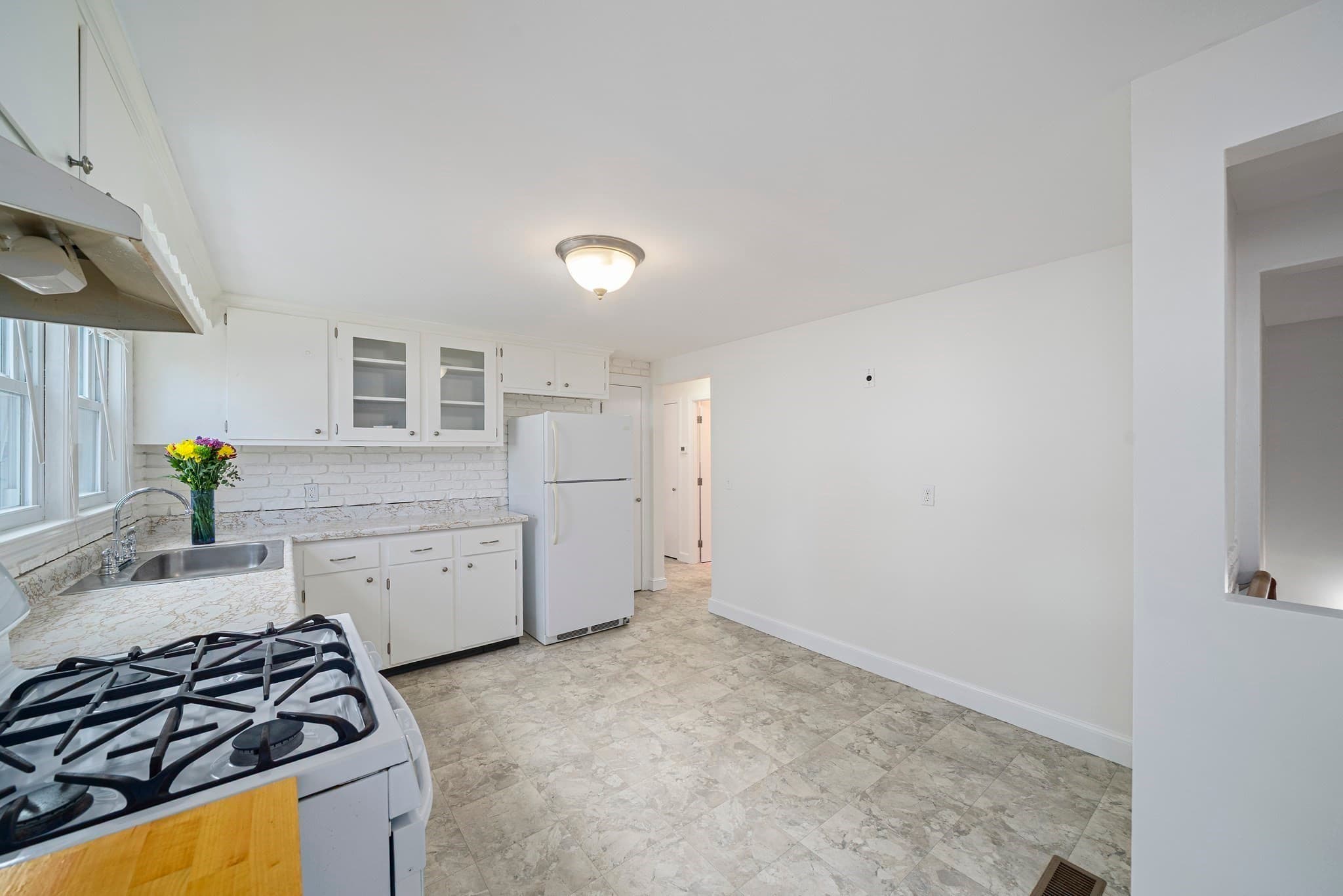 Single Family Residence at 10 Ellswood Street, Boston MA 02132, photo 8 of 27