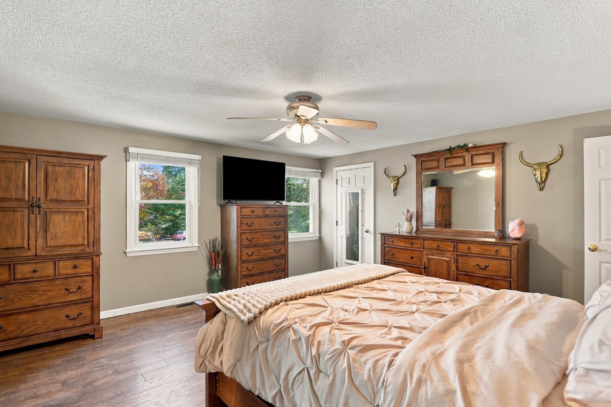 Condominium at 27 Bentley Circle # 27, Methuen MA 01844, photo 14 of 28