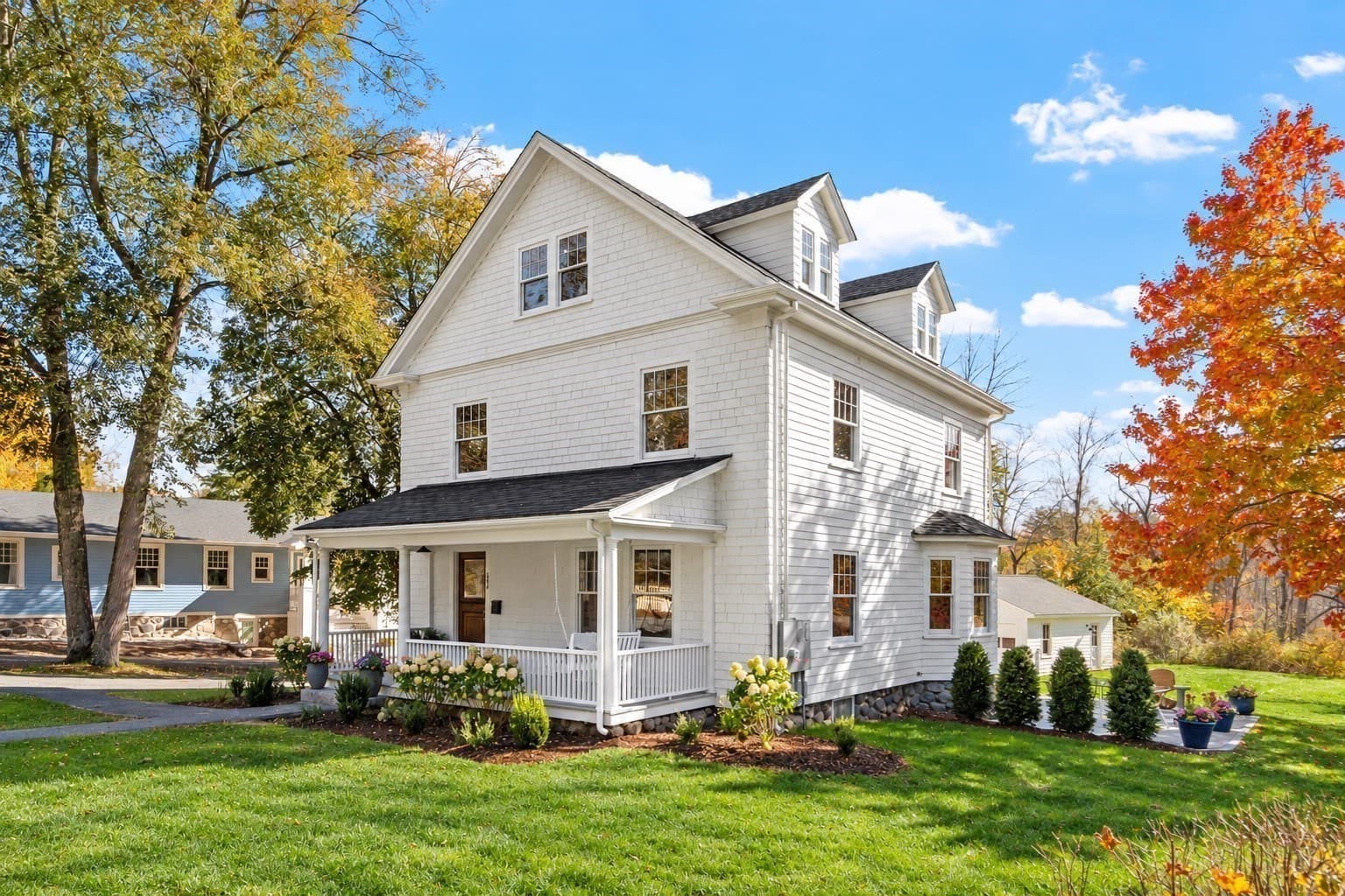 242 Lexington Rd, Concord MA 01742