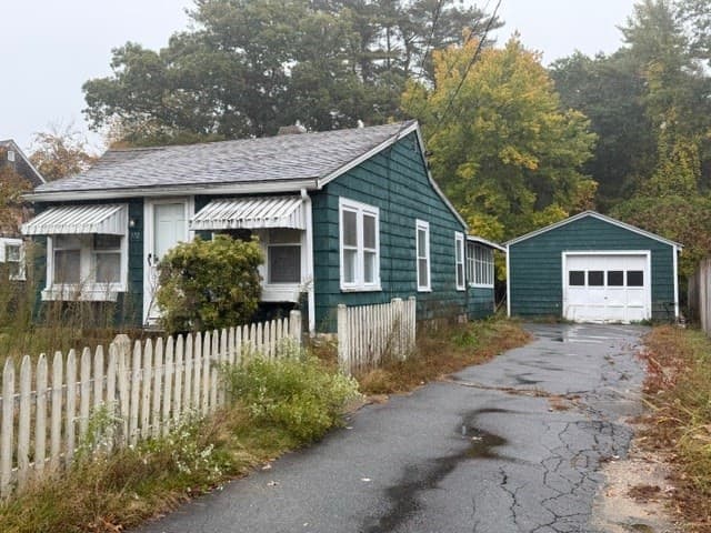 170 Wareham Rd, Marion MA 02738
