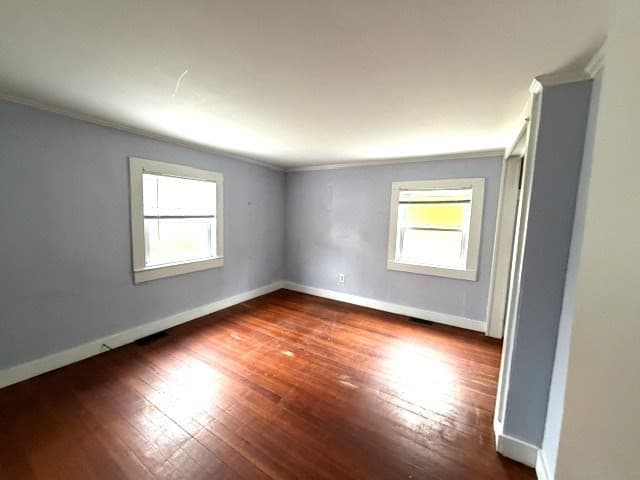 Single Family Residence at 170 Wareham Rd, Marion MA 02738, photo 5 of 9