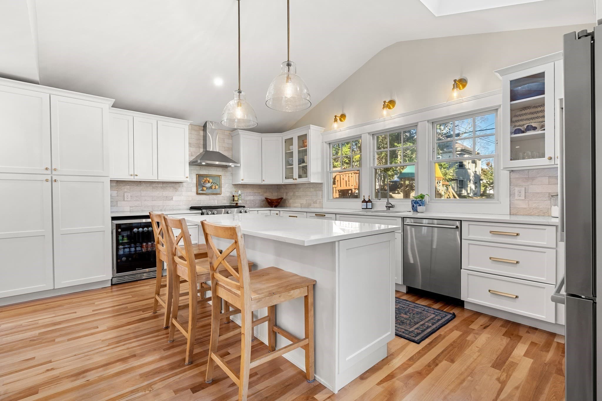 Single Family Residence at 21 Chandler St, Haverhill MA 01835, photo 10 of 42