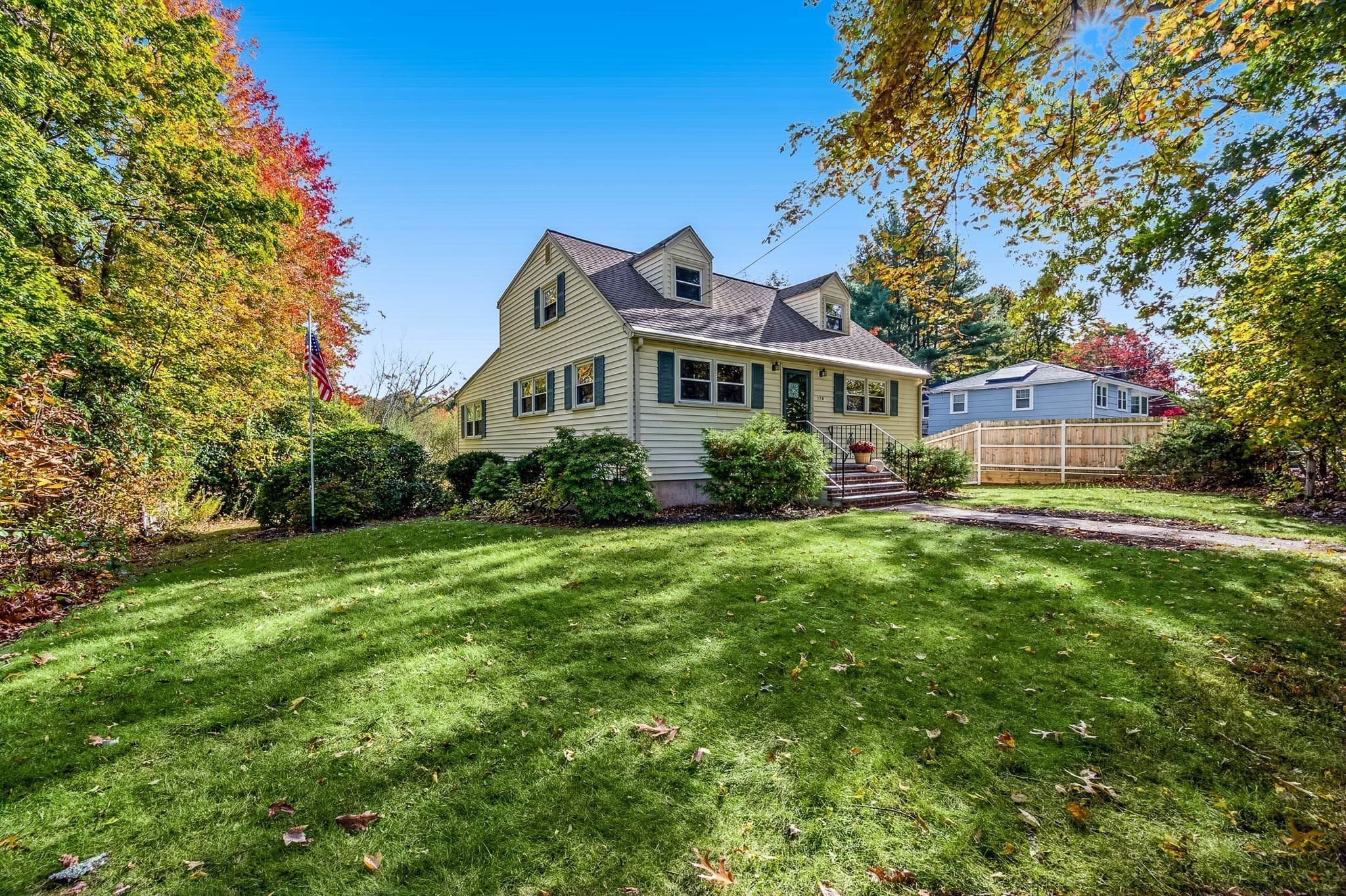 Single Family Residence at 178 Central Ave, Dedham MA 02026, photo 6 of 42