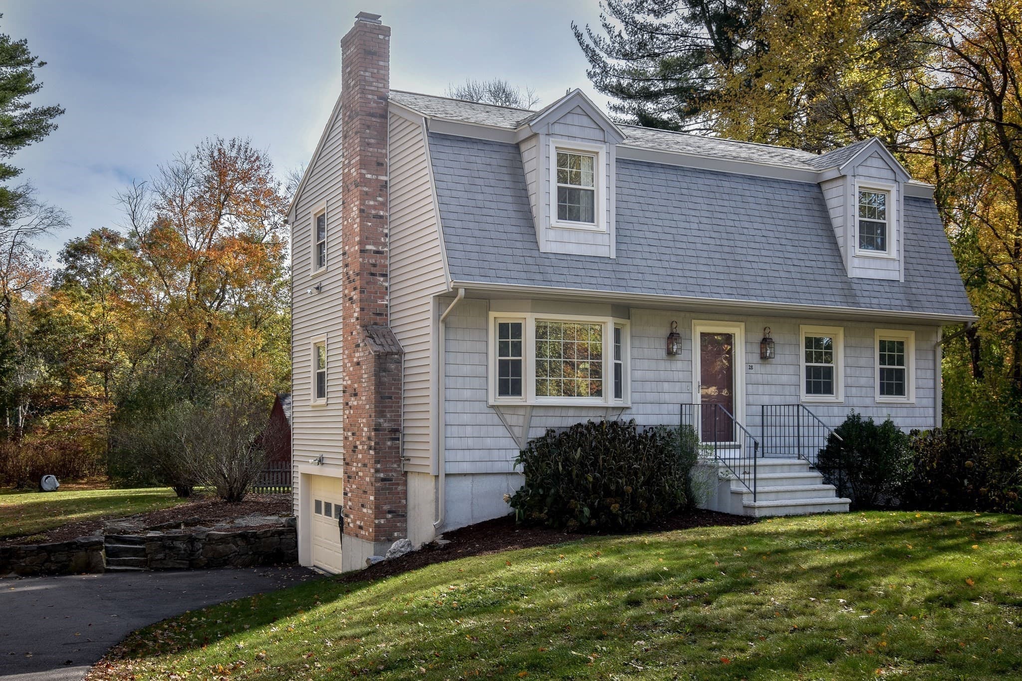 Single Family Residence at 28 Anthony Road, Hopedale MA 01747, photo 2 of 32