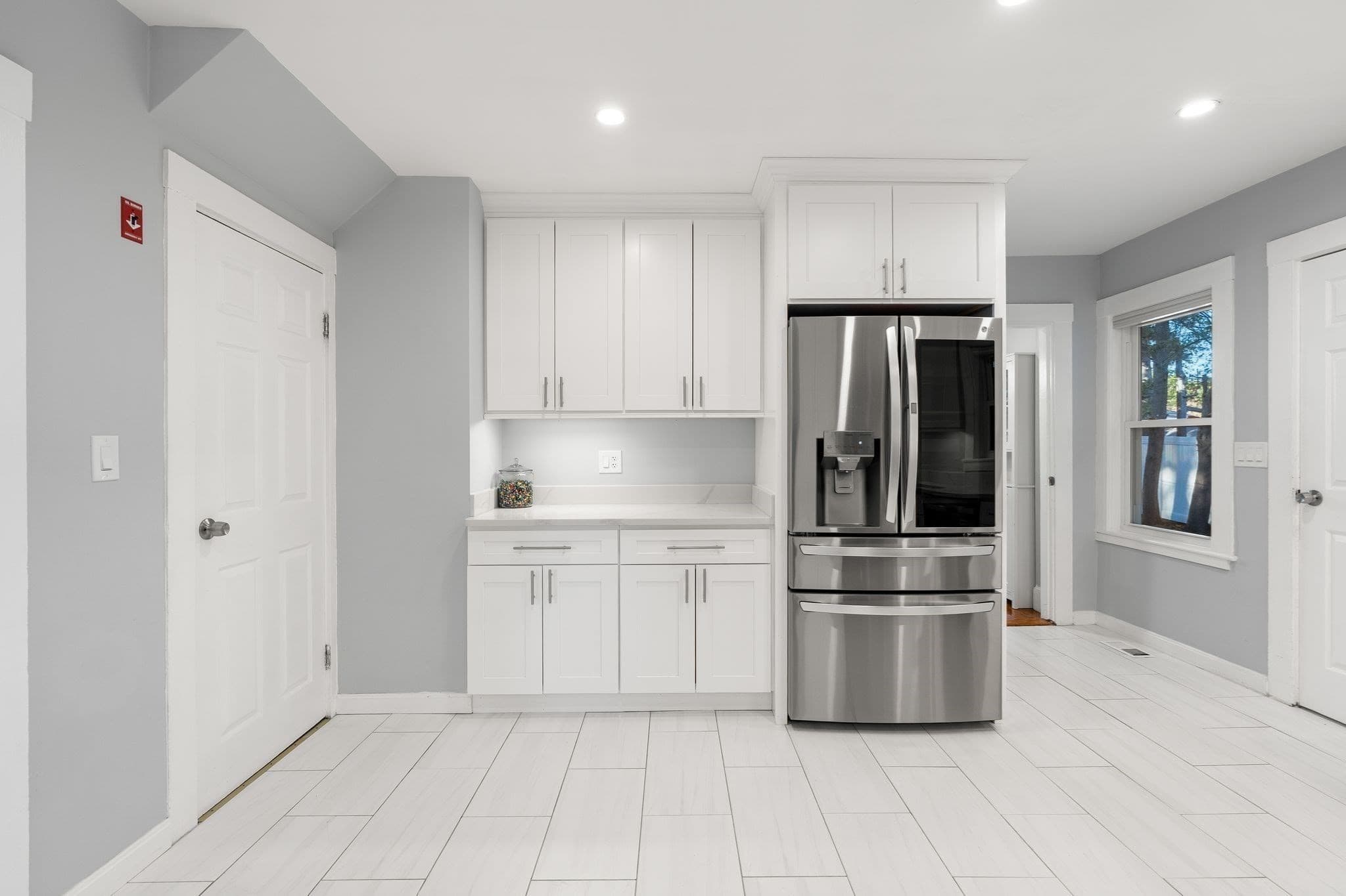 Single Family Residence at 37 Old Randolph St, Canton MA 02021, photo 6 of 41