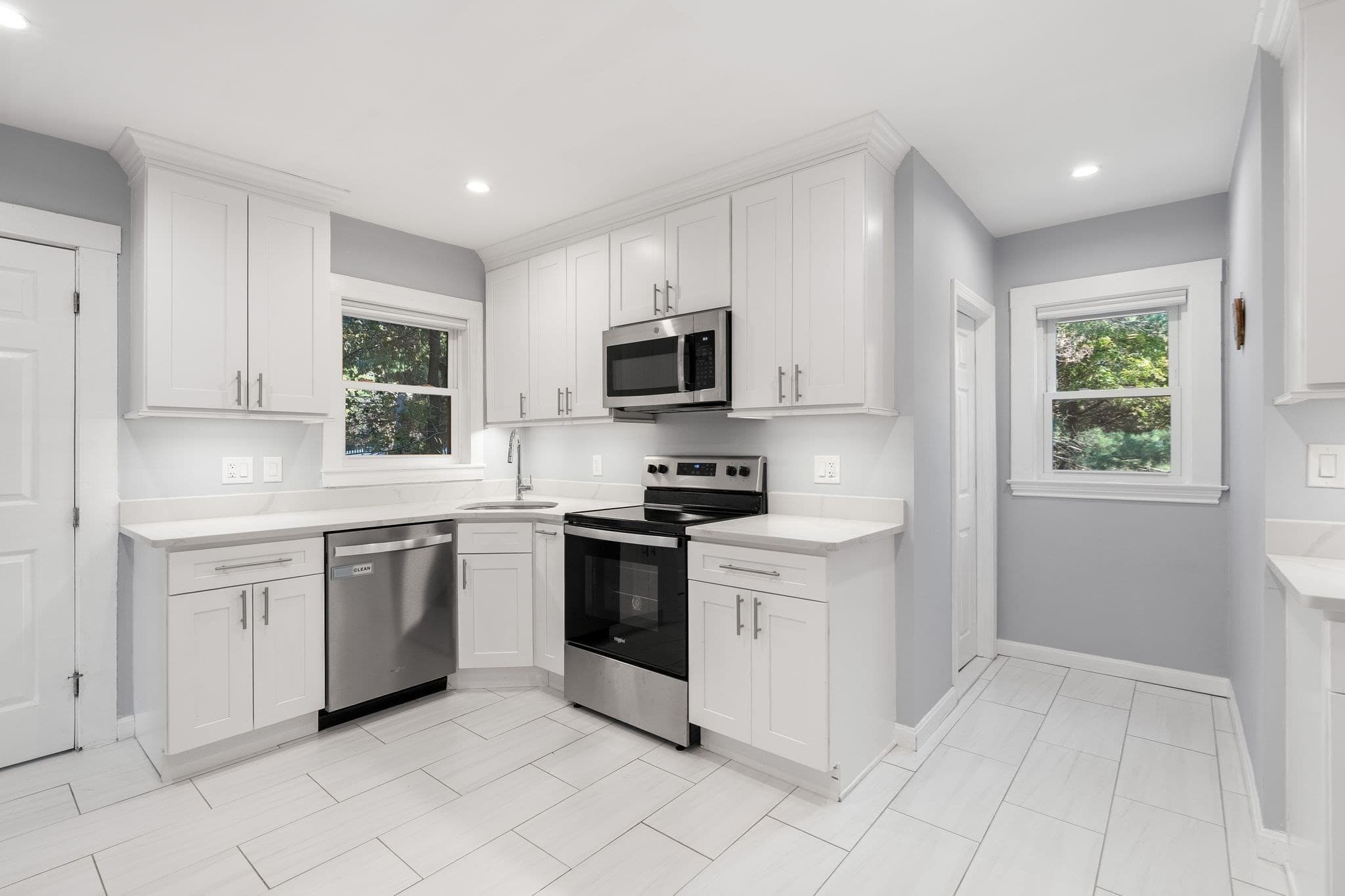 Single Family Residence at 37 Old Randolph St, Canton MA 02021, photo 5 of 41