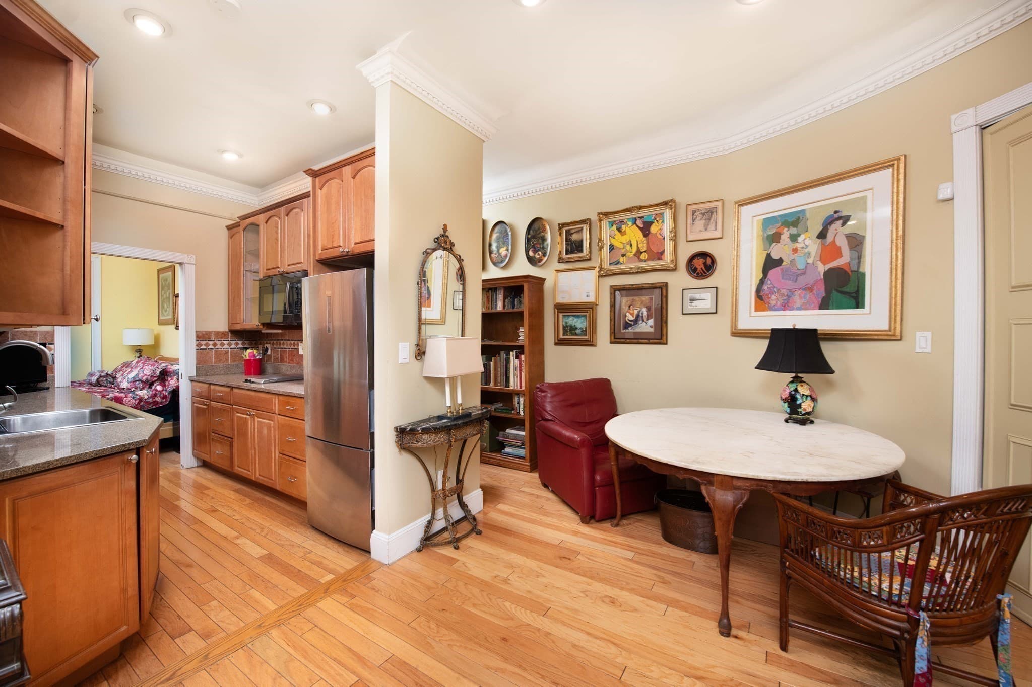 Condominium at 362 Commonwealth Ave, Boston MA 02115, photo 3 of 19