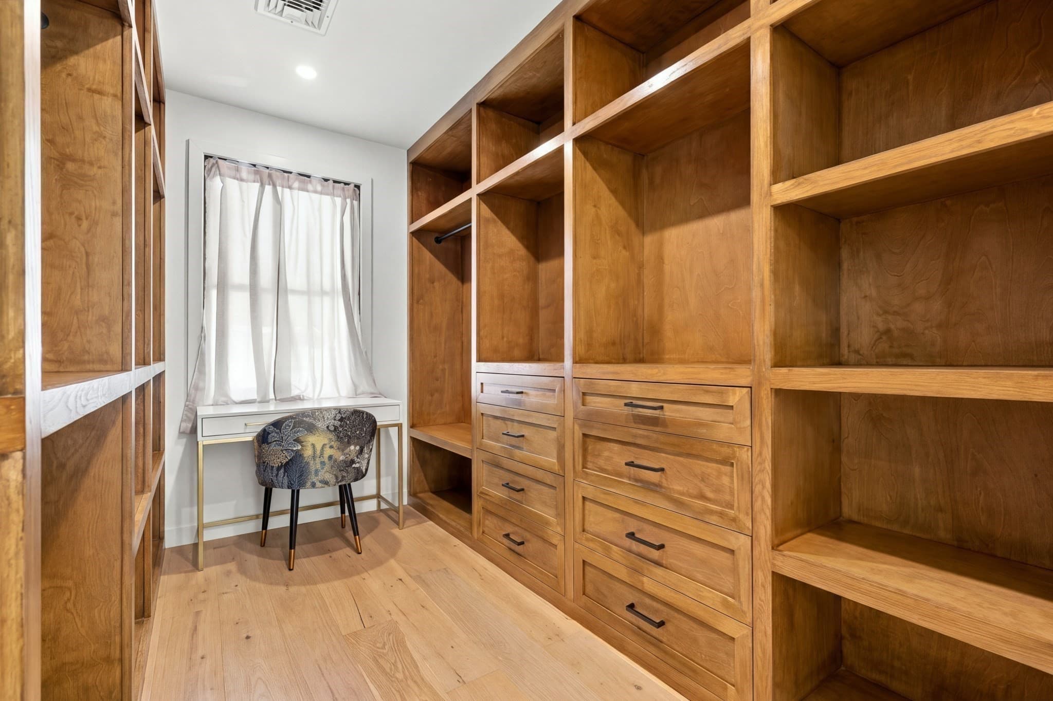 Single Family Residence at 8 Noanett Rd, Needham MA 02494, photo 17 of 31