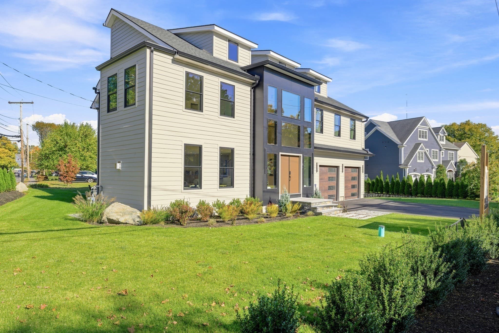 8 Noanett Rd, Needham MA 02494