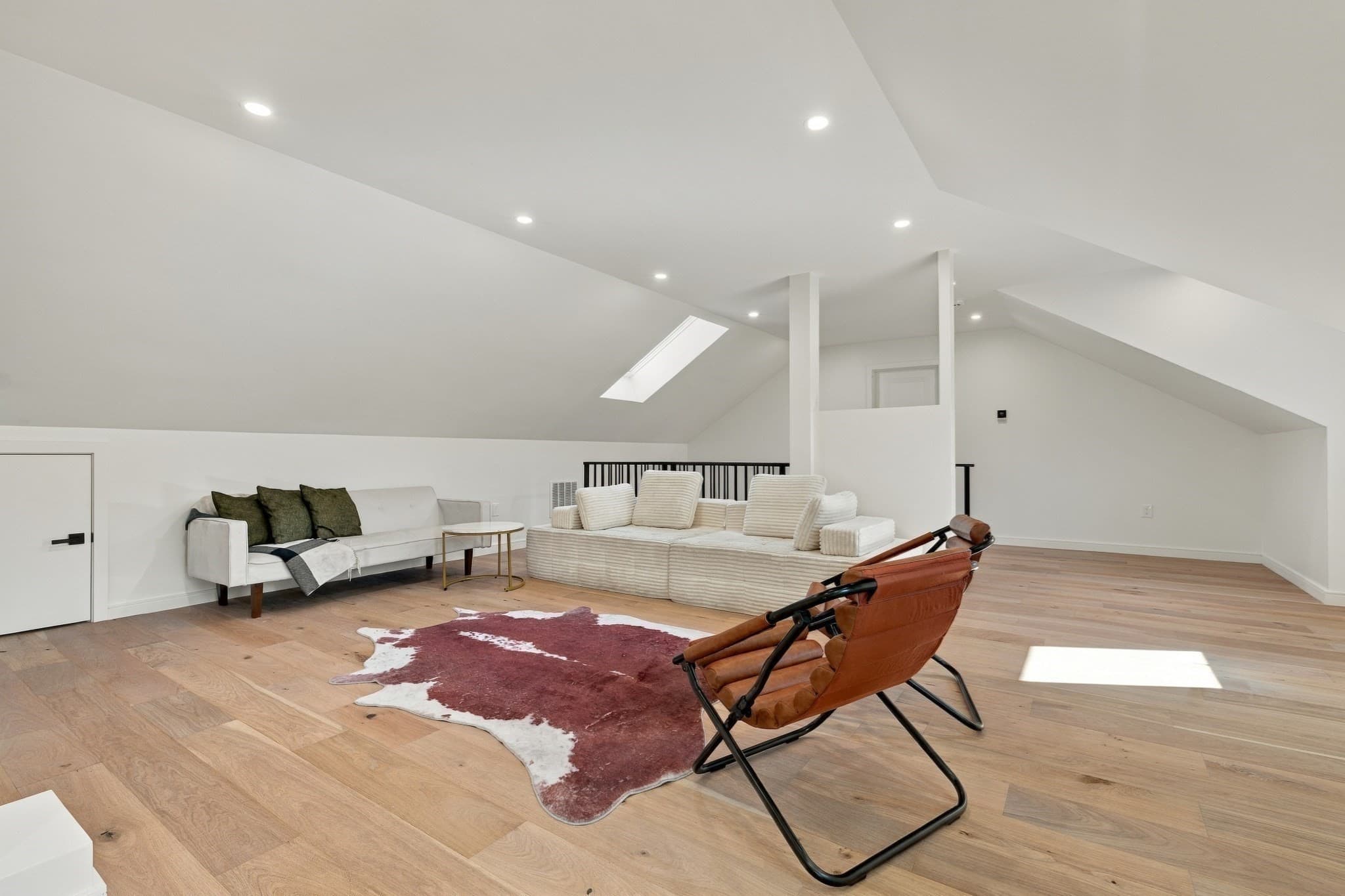 Single Family Residence at 8 Noanett Rd, Needham MA 02494, photo 20 of 31