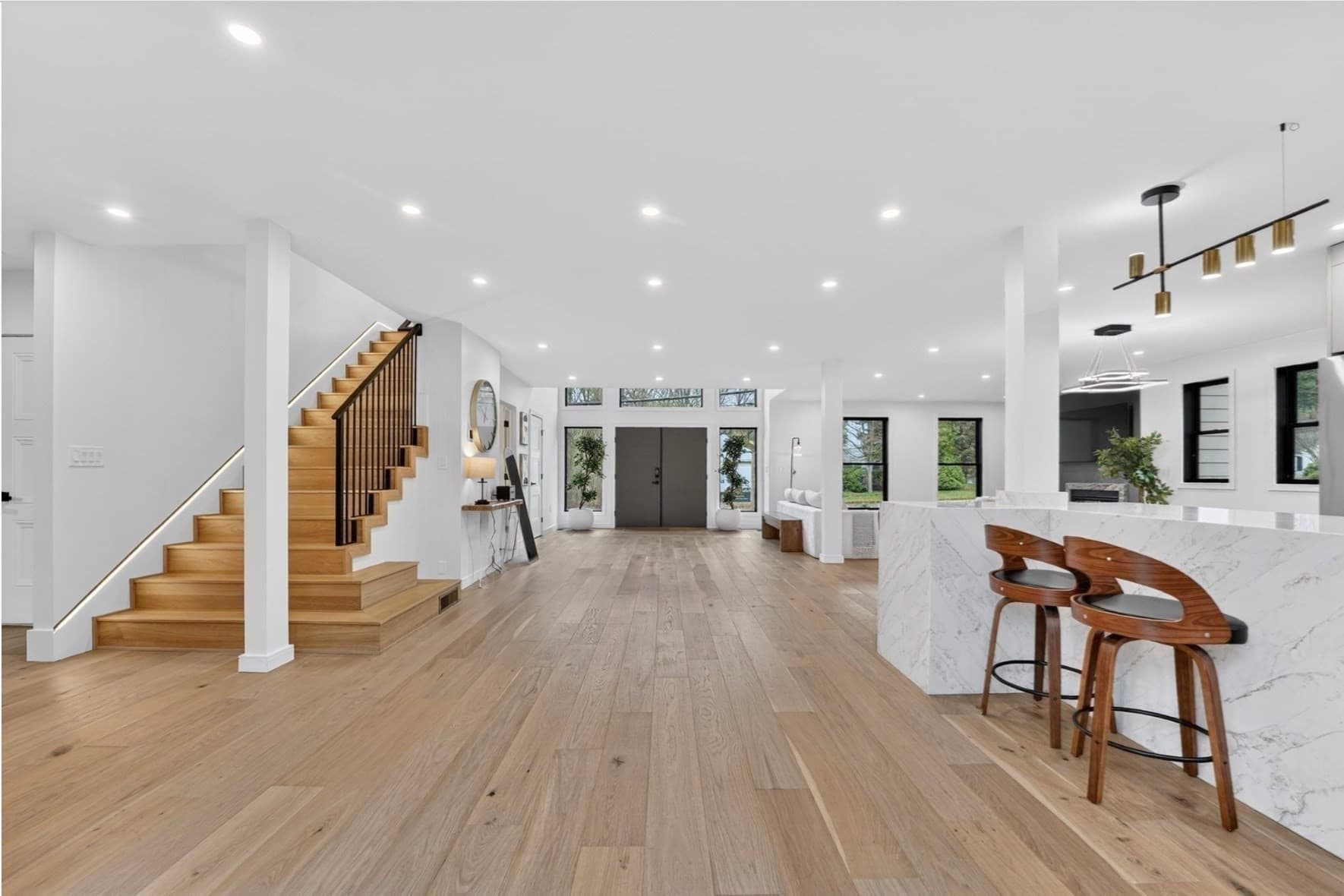 Single Family Residence at 8 Noanett Rd, Needham MA 02494, photo 9 of 31