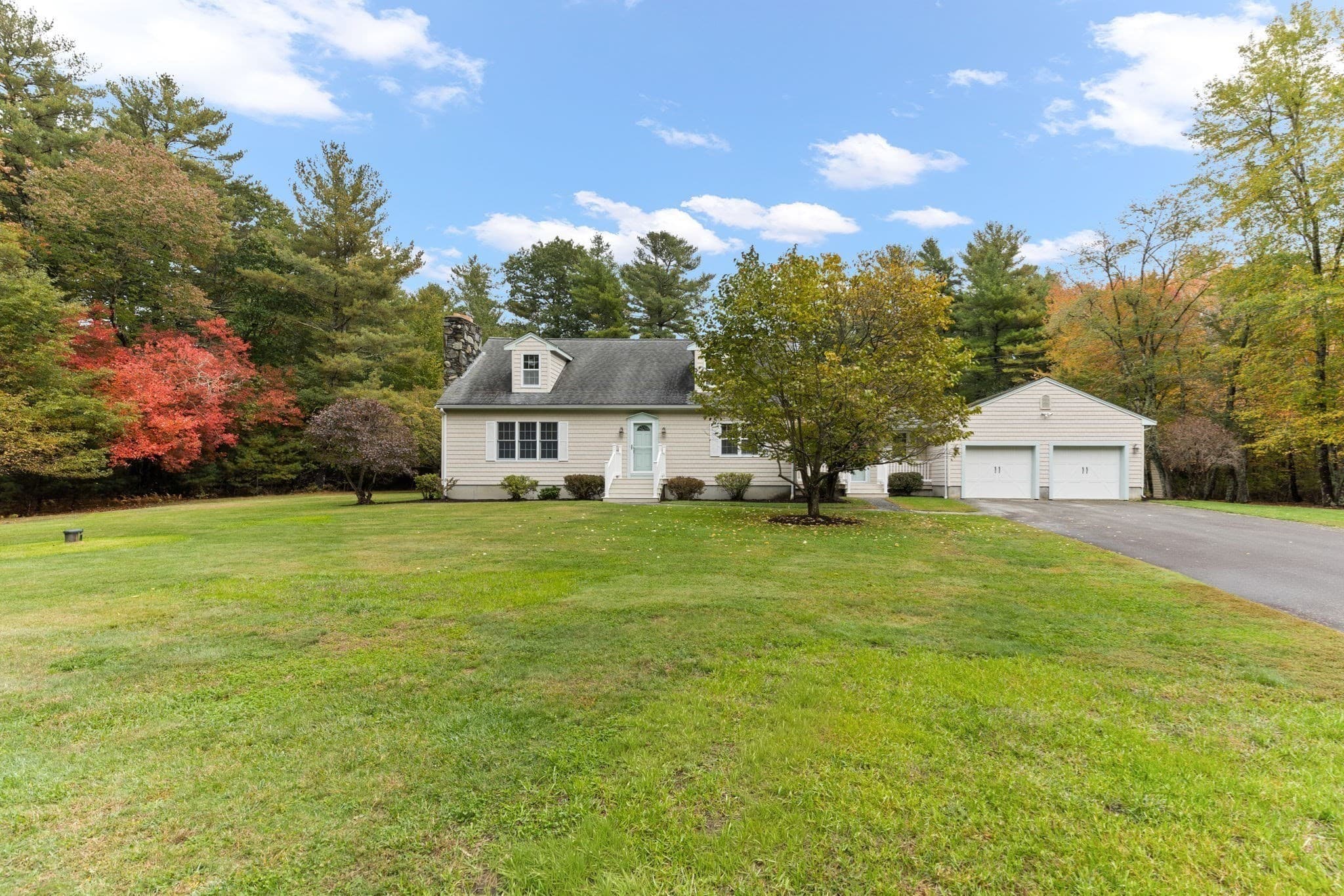 Single Family Residence at 1 Wing Avenue Extension, Freetown MA 02702, photo 6 of 41