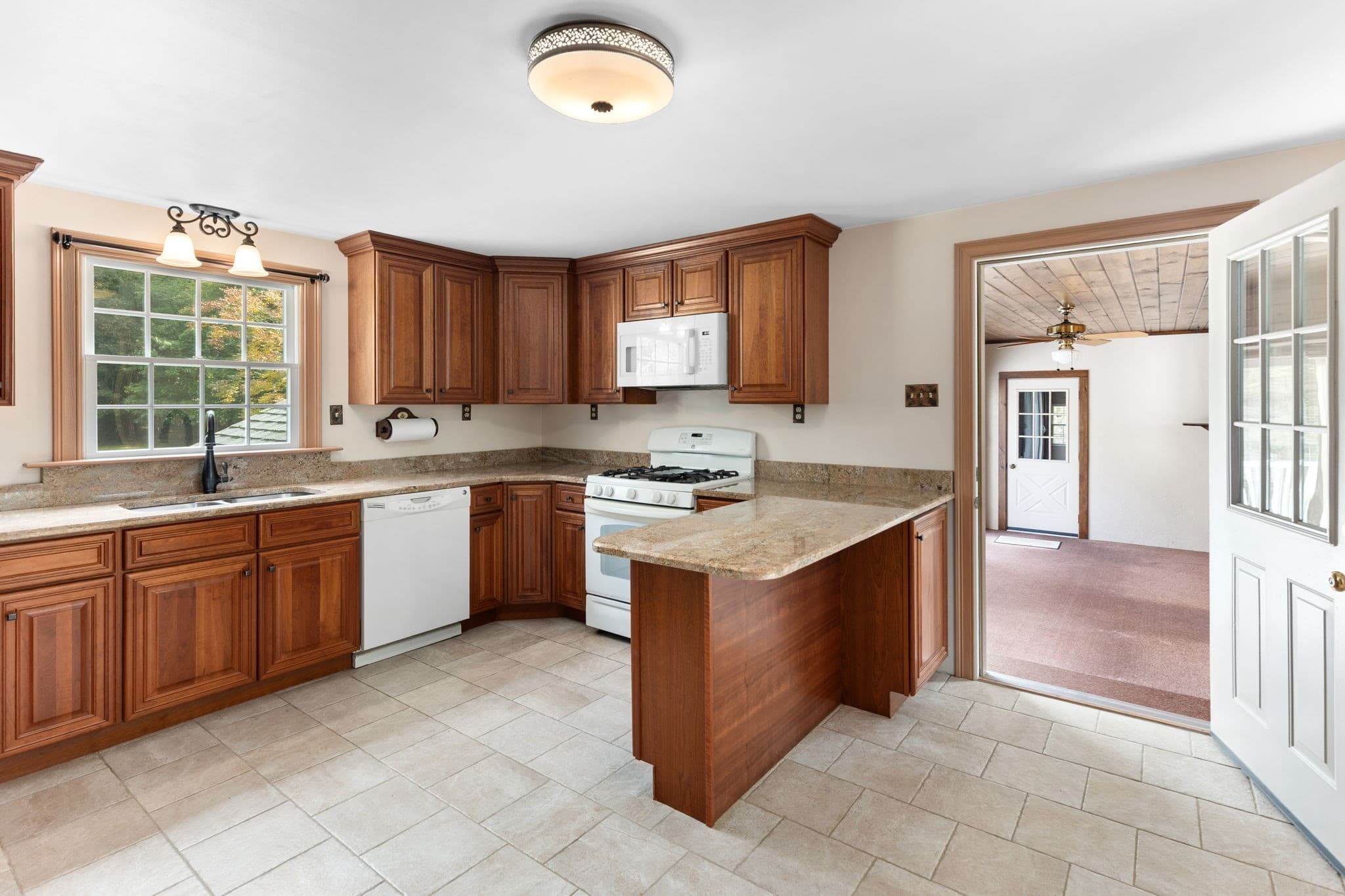 Single Family Residence at 1 Wing Avenue Extension, Freetown MA 02702, photo 17 of 41