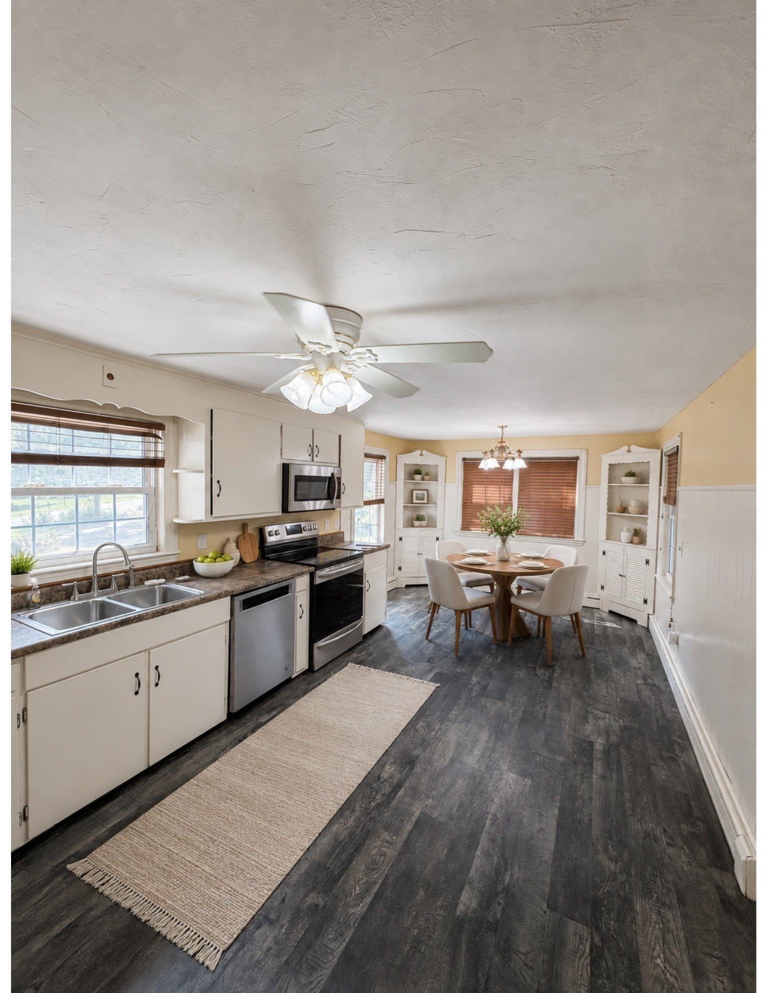 Single Family Residence at 485 Central Street, Leominster MA 01453, photo 9 of 24
