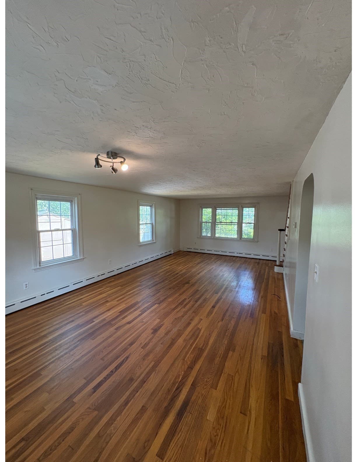 Single Family Residence at 485 Central Street, Leominster MA 01453, photo 11 of 24