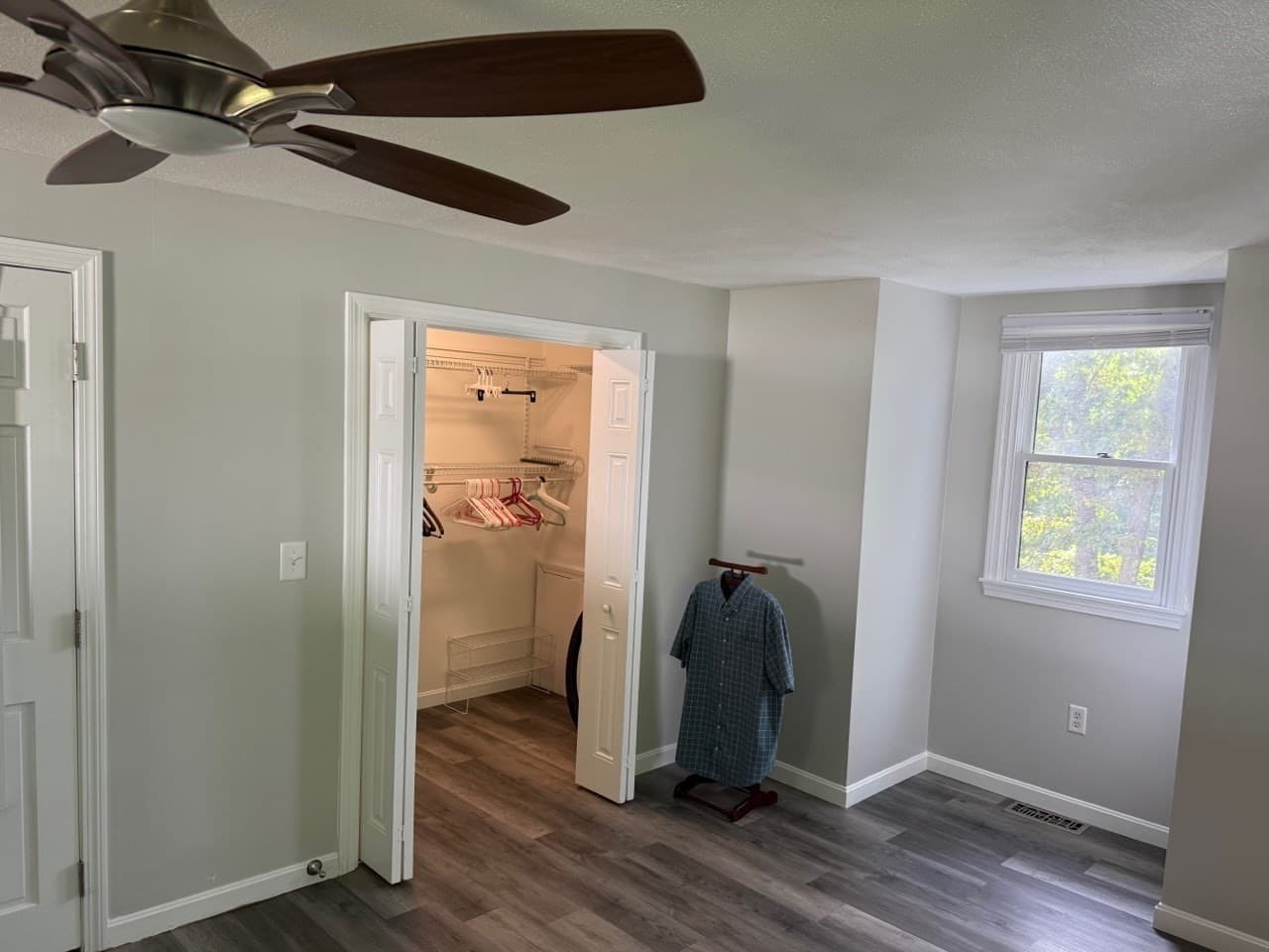 Multi Family at 2 Stonehedge Cir, Billerica MA 01821, photo 11 of 17