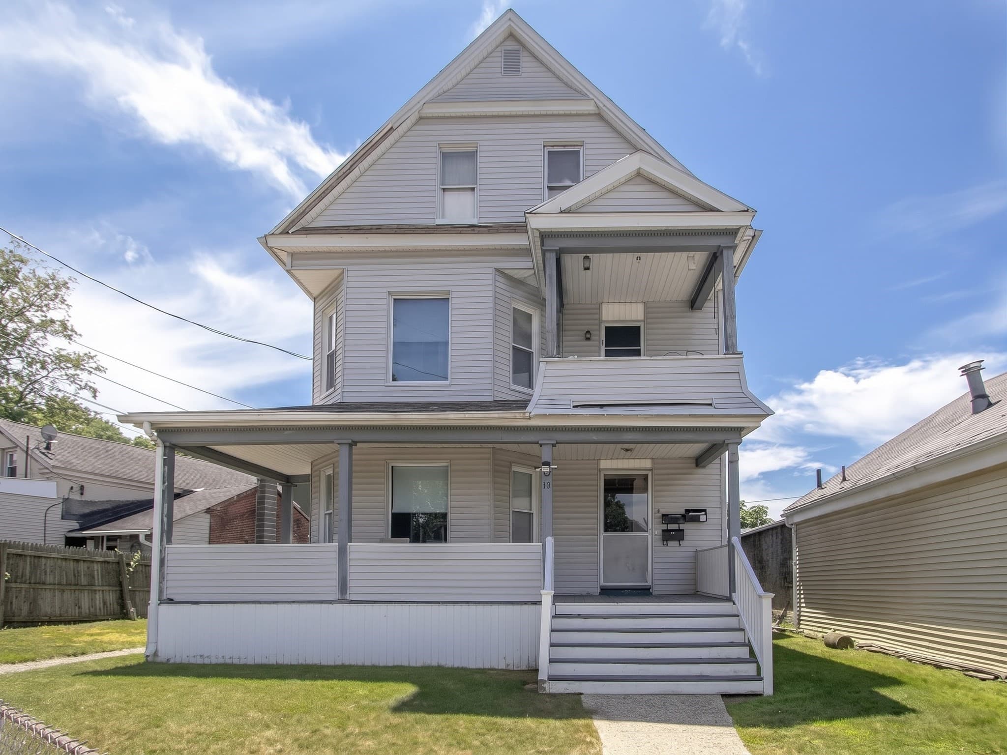 34 Nonotuck Ave, Chicopee MA 01013
