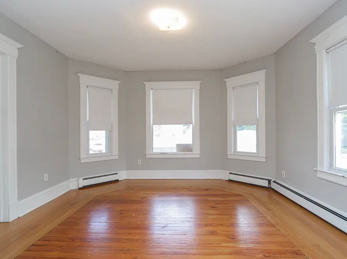 3 Family at 34 Nonotuck Ave, Chicopee MA 01013, photo 4 of 16