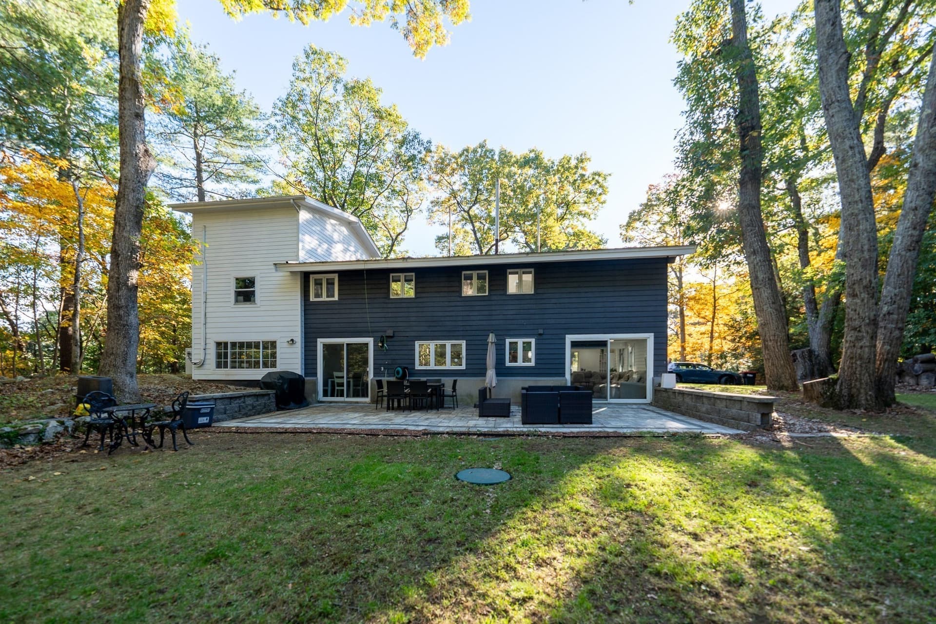 6 Aqueduct Rd, Wayland MA 01778