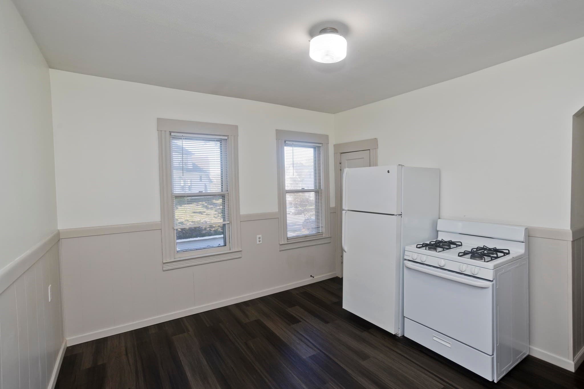 3 Family - 3 Units Up/Down at 29-31 Wilmont Street, Springfield MA 01108, photo 6 of 37
