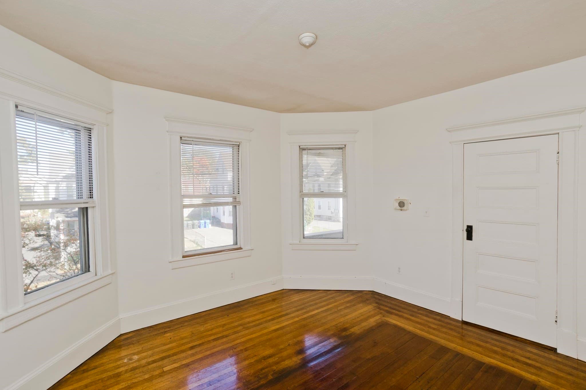 3 Family - 3 Units Up/Down at 29-31 Wilmont Street, Springfield MA 01108, photo 16 of 37