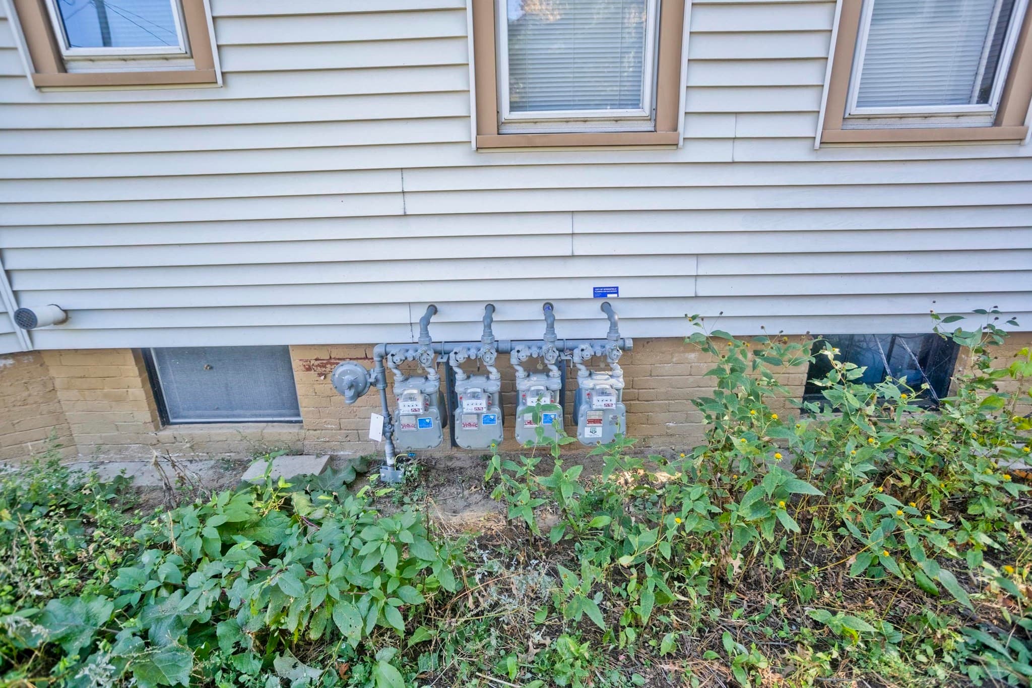 3 Family - 3 Units Up/Down at 29-31 Wilmont Street, Springfield MA 01108, photo 28 of 37