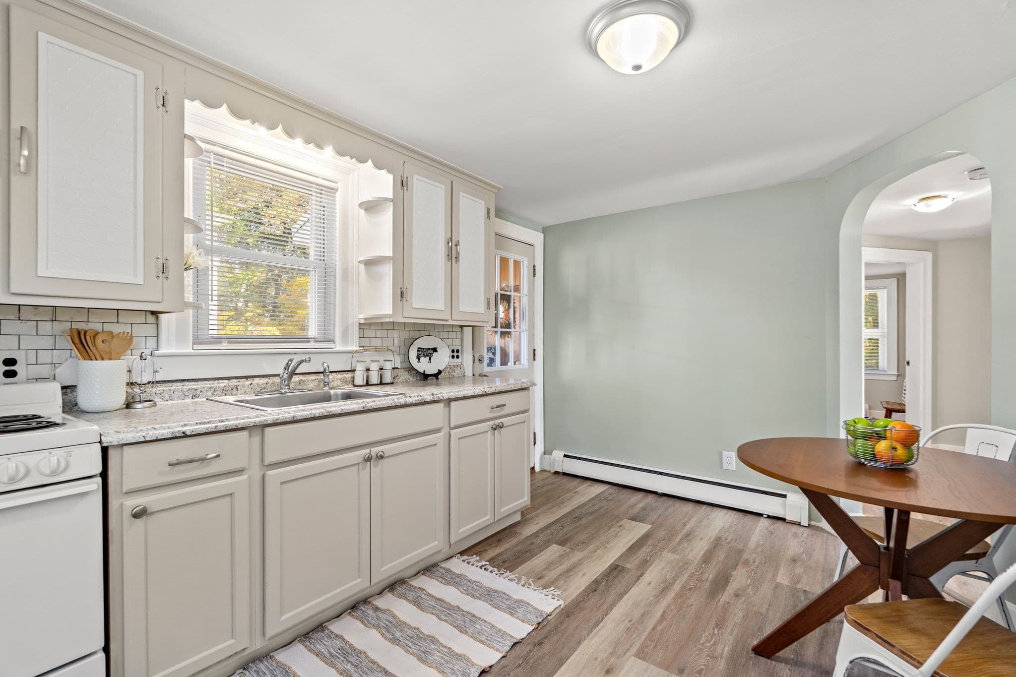 Single Family Residence at 97 Pinckney St, Dracut MA 01826, photo 9 of 39