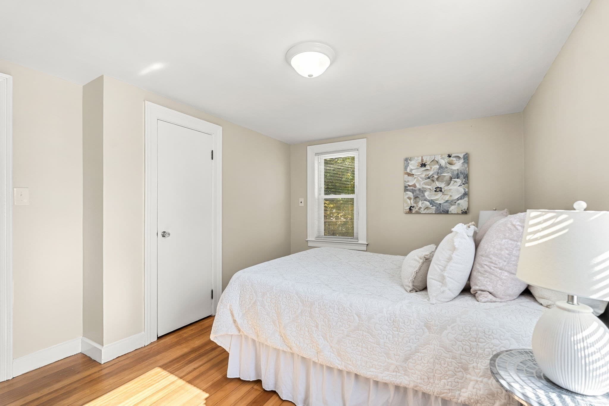Single Family Residence at 97 Pinckney St, Dracut MA 01826, photo 14 of 39
