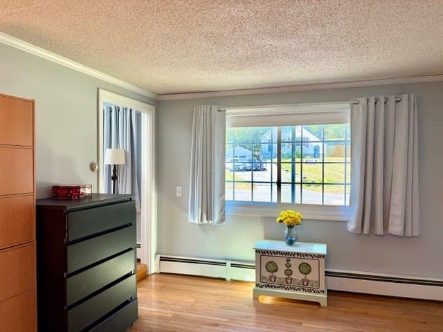 Single Family Residence at 374 Homestead Ave, Holyoke MA 01040, photo 18 of 36