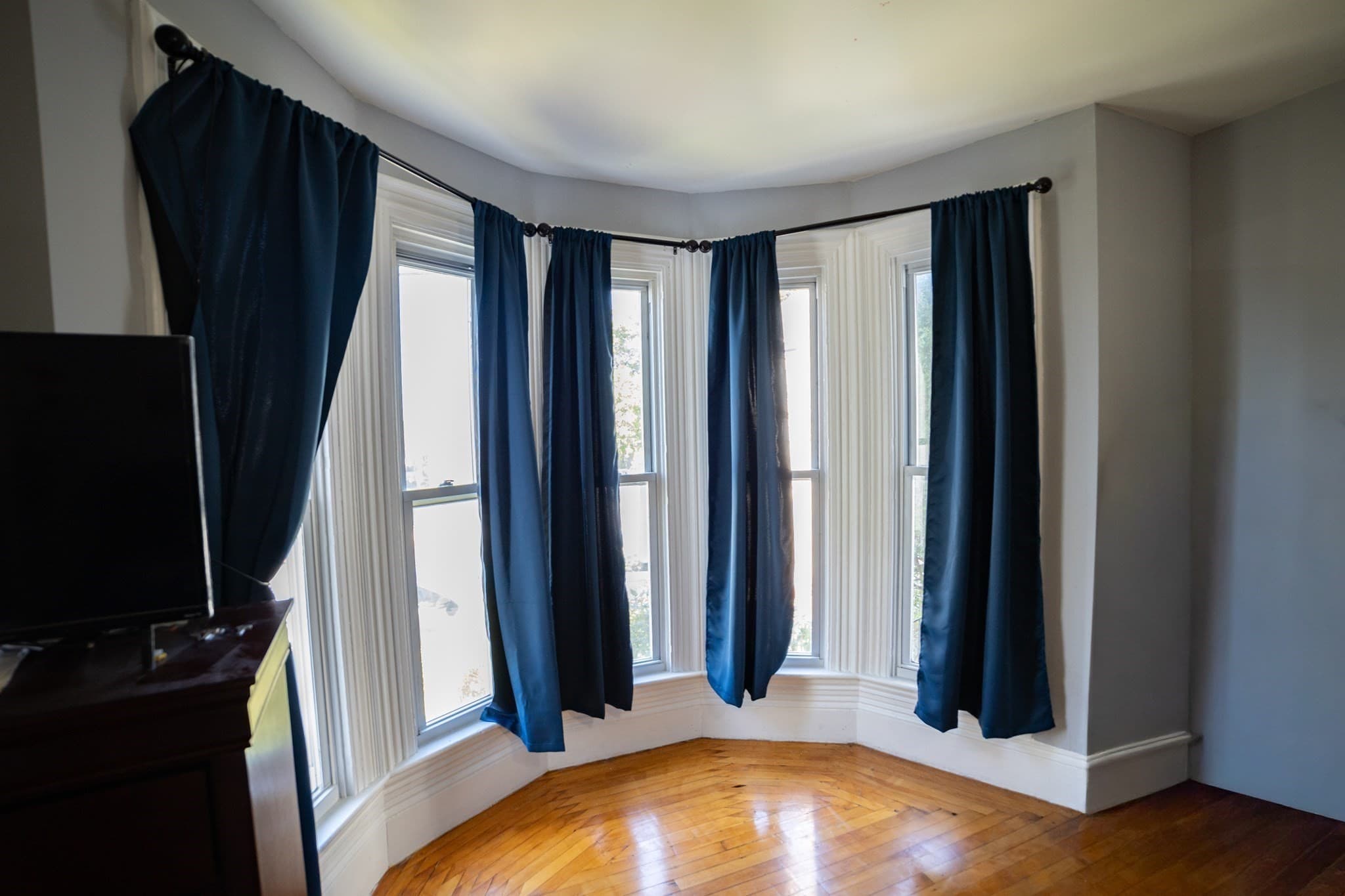 2 Family - 2 Units Up/Down at 17 Myrtle St, Lowell MA 01850, photo 8 of 30