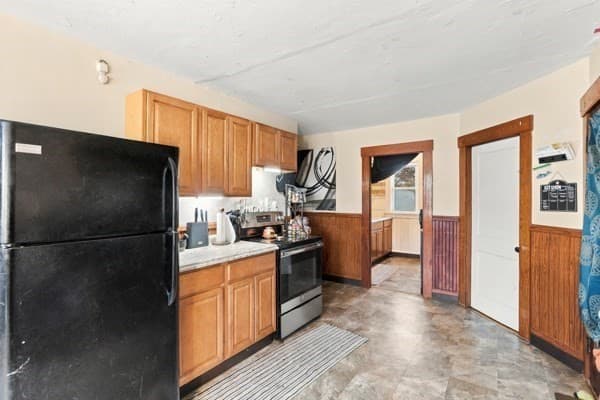 3 Family at 49 Abbott Street, Gardner MA 01440, photo 22 of 26