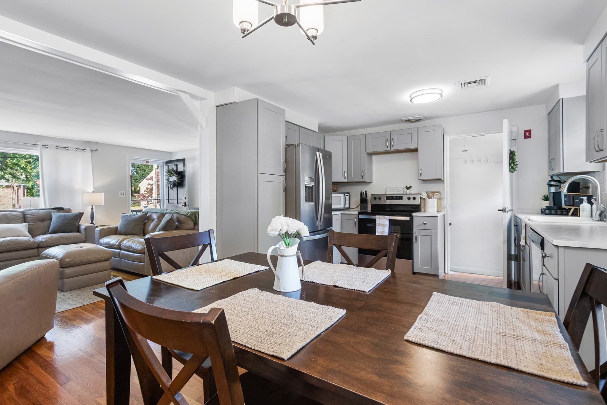 Single Family Residence at 15 Carson, Woburn MA 01801, photo 14 of 25