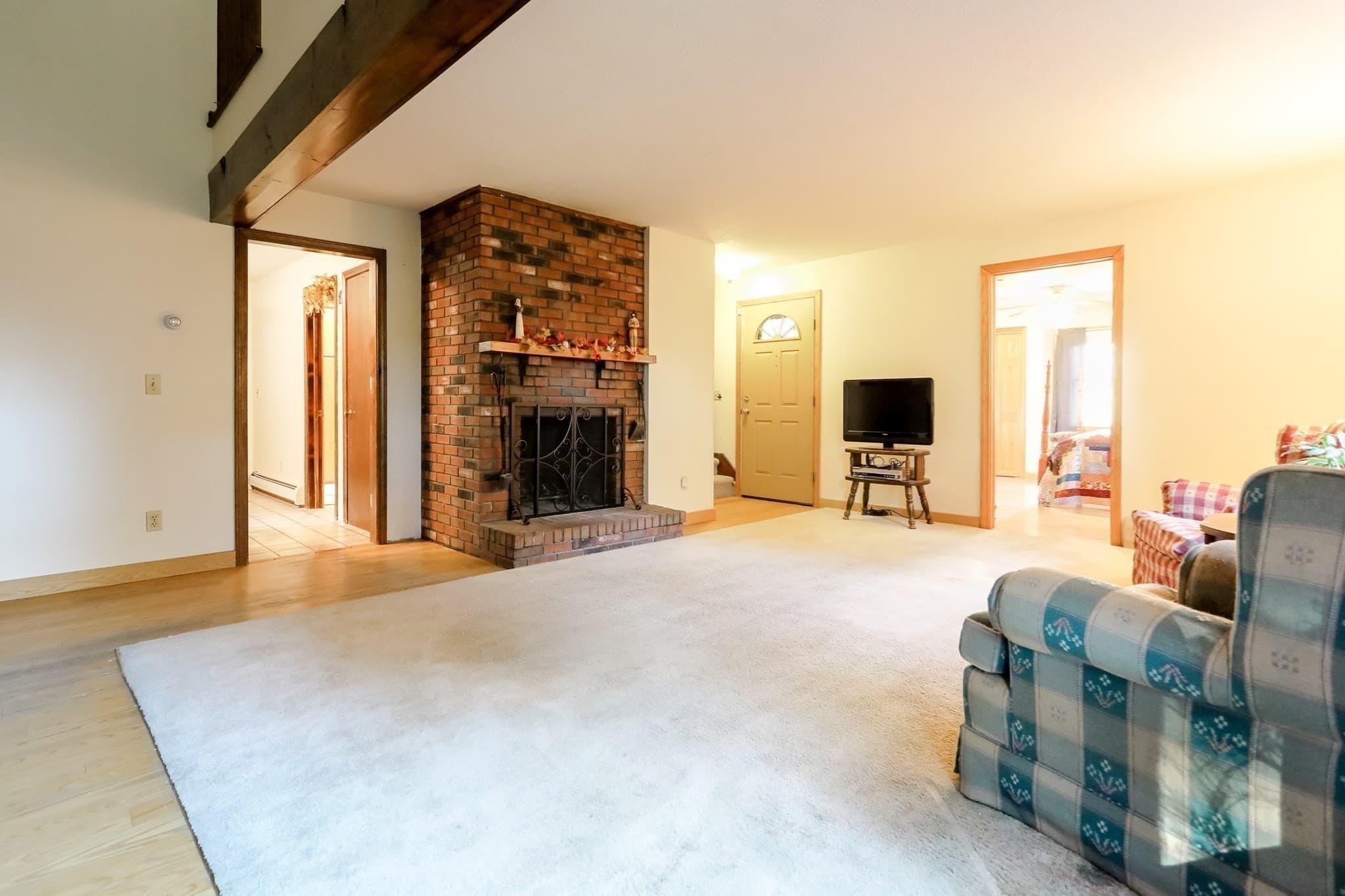 Single Family Residence at 404 Plain Road, Greenfield MA 01301, photo 24 of 35