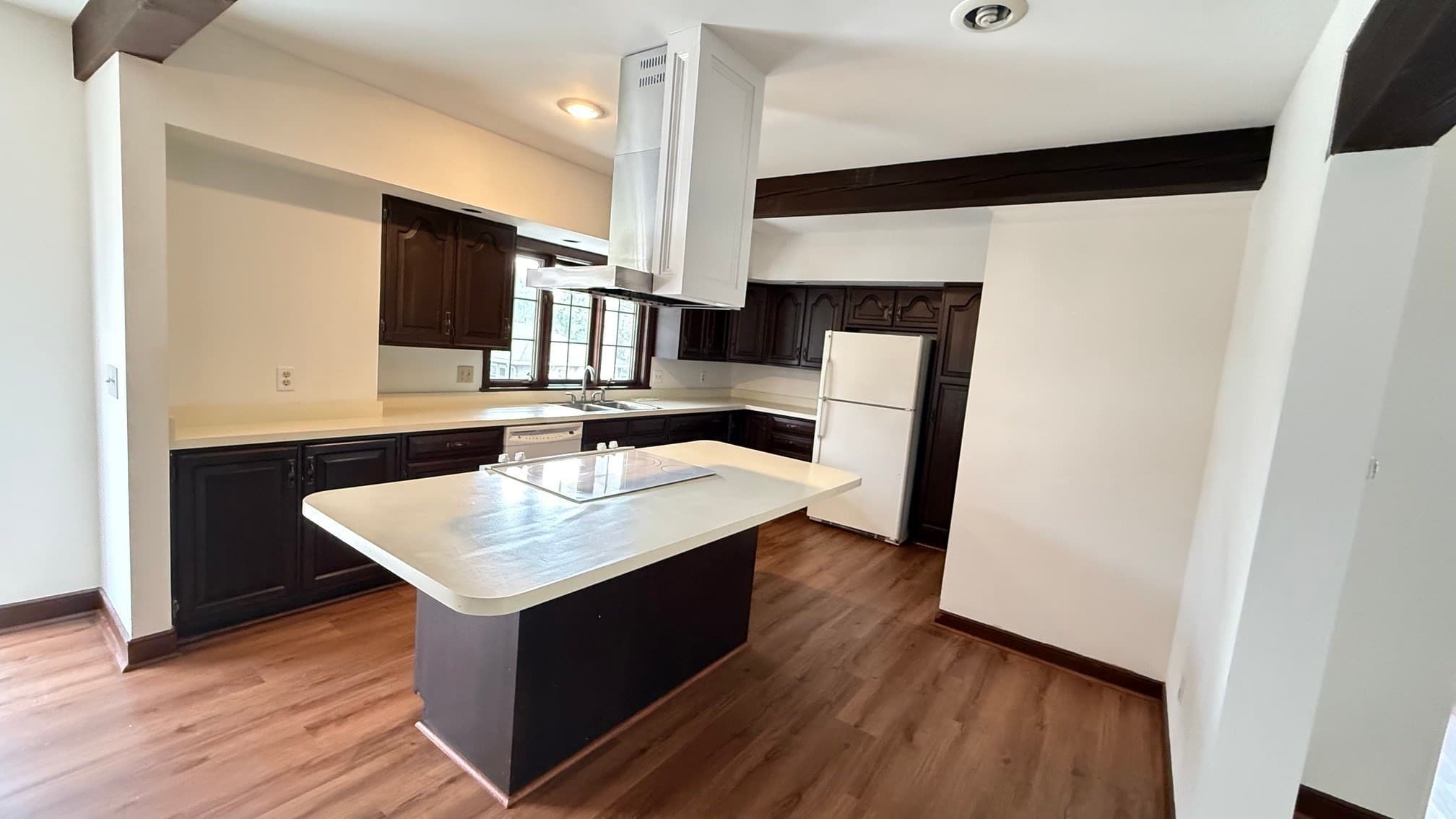 Single Family Residence at 20 Hill St, Clinton MA 01510, photo 6 of 22