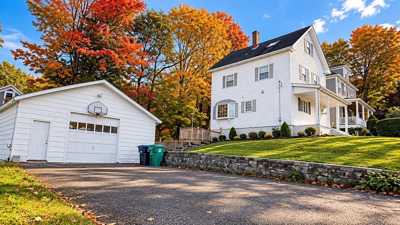 Single Family Residence at 20 Hill St, Clinton MA 01510, photo 3 of 22
