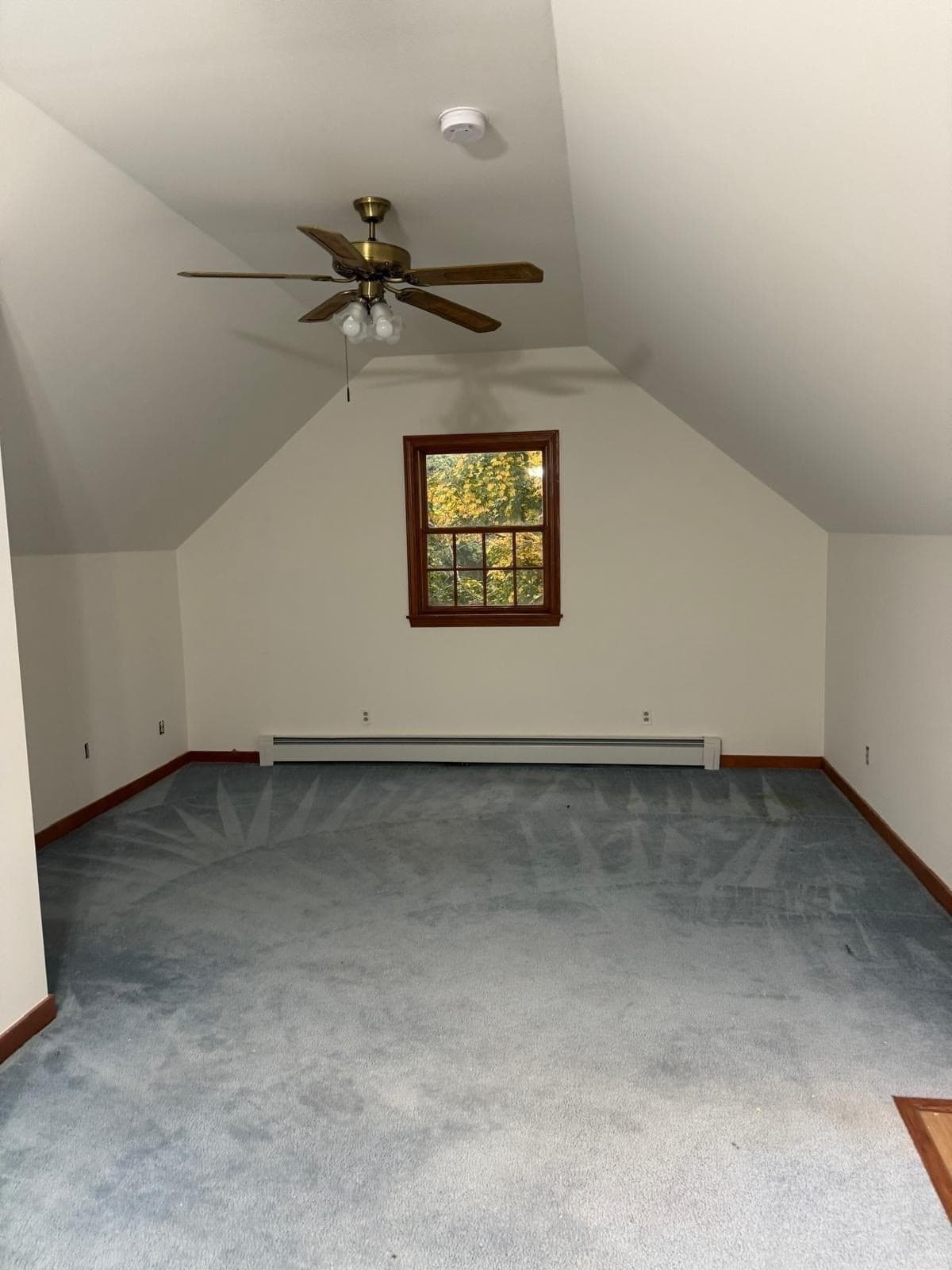 Single Family Residence at 20 Hill St, Clinton MA 01510, photo 9 of 22