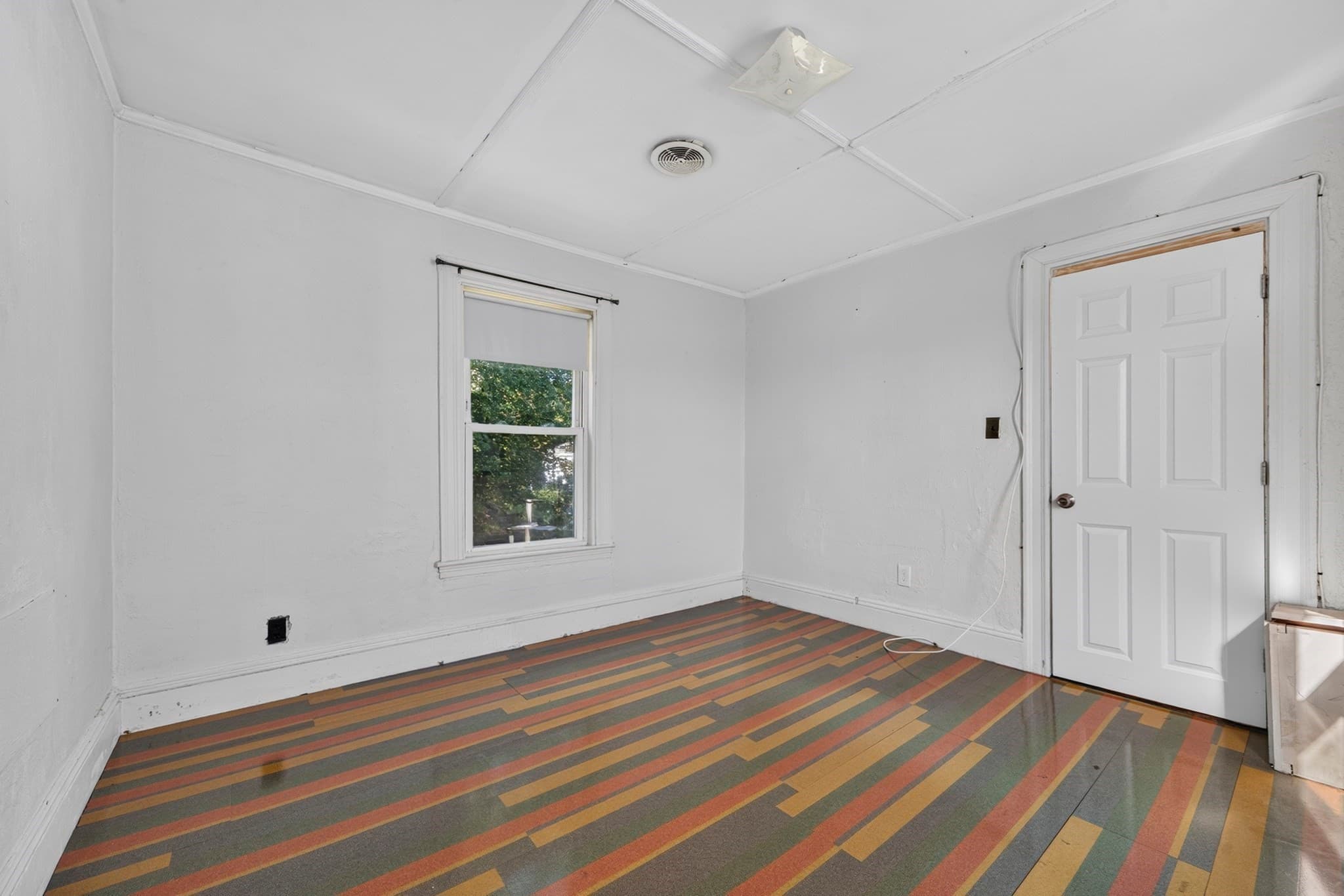 Multi Family at 13 Dane St, Peabody MA 01960, photo 12 of 40