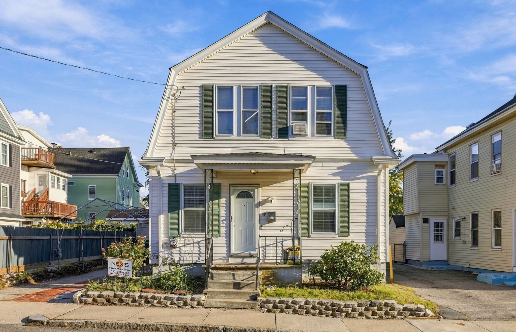 39 Boisvert St, Lowell MA 01850
