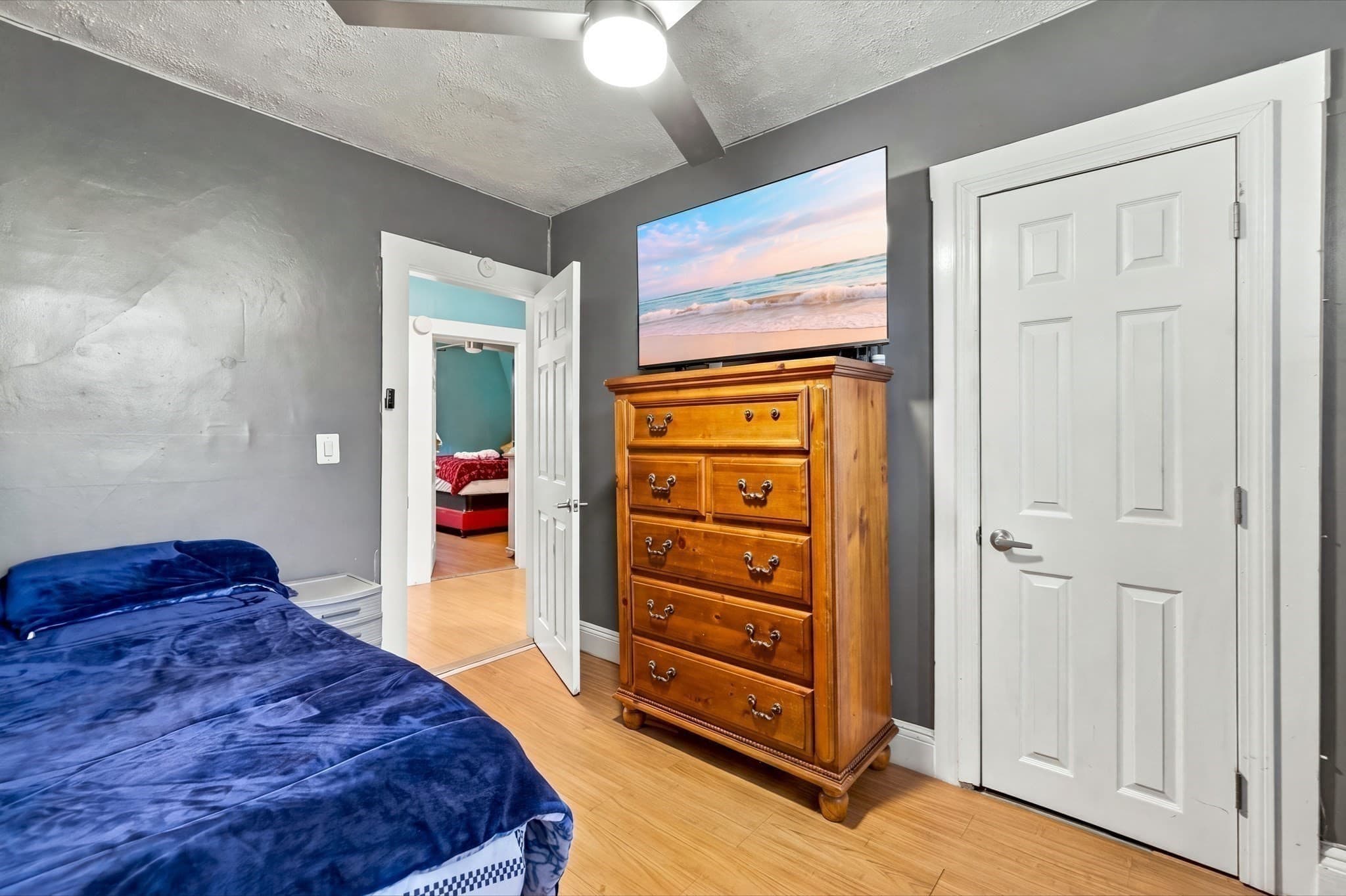 Single Family Residence at 39 Boisvert St, Lowell MA 01850, photo 8 of 29