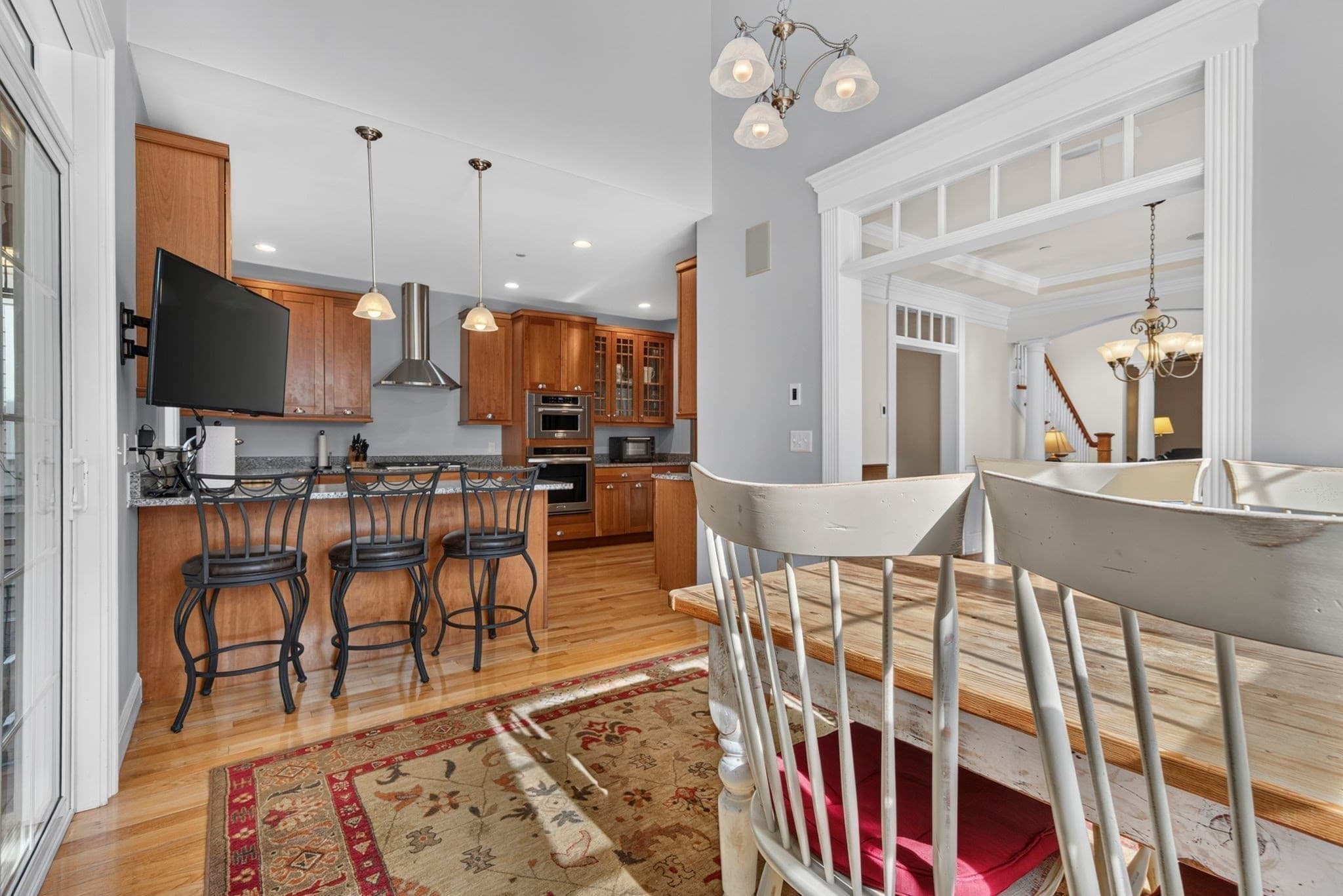 Condominium at 6 Heron Cir # A, Gloucester MA 01930, photo 6 of 38