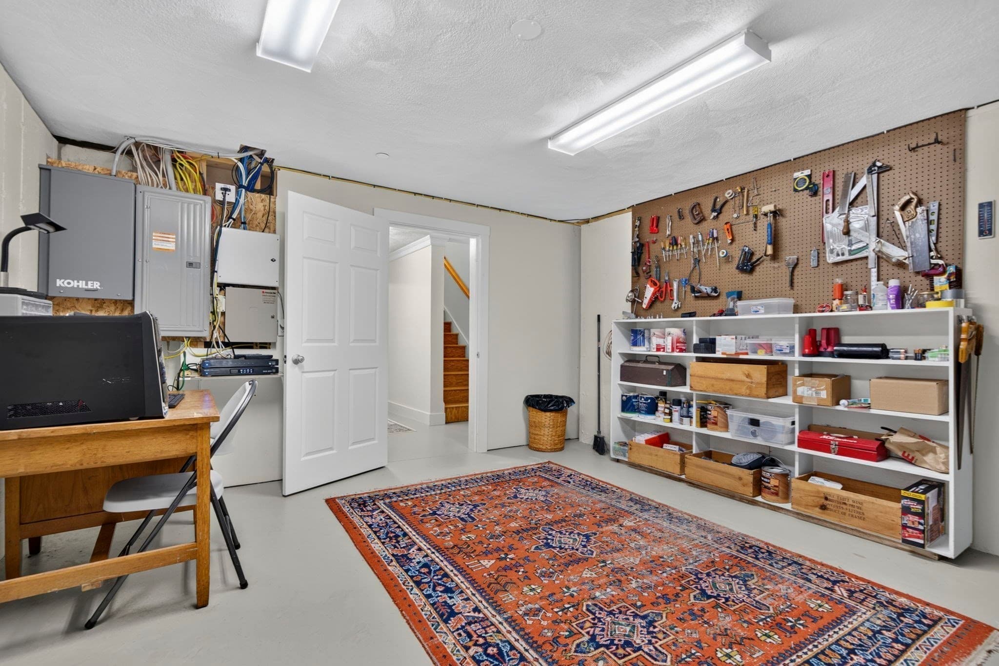 Condominium at 6 Heron Cir # A, Gloucester MA 01930, photo 20 of 38